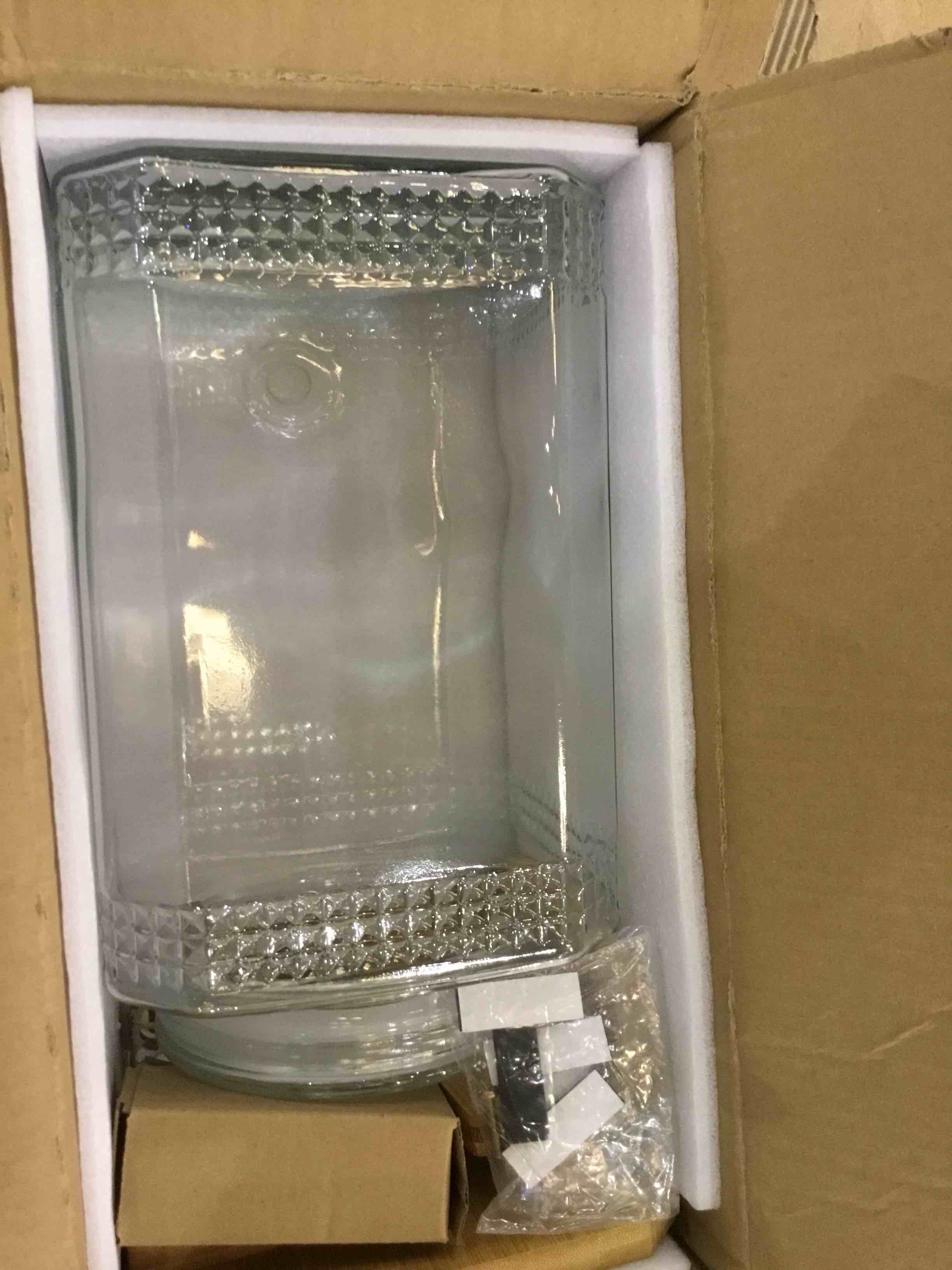 https://s3.amazonaws.com/lotting-images-prod/BargainHunt/EXS01203854_1714405548633.jpeg