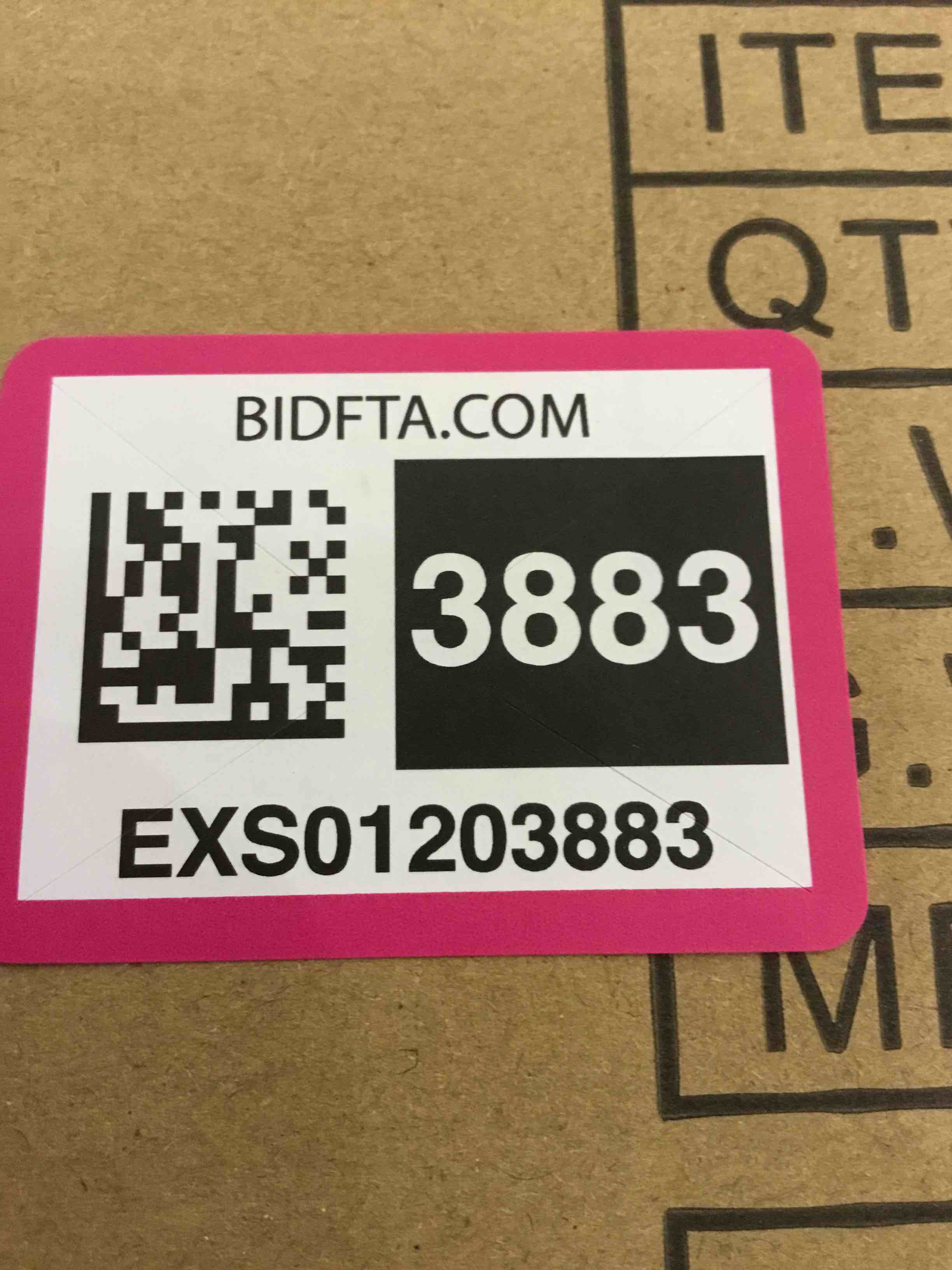 https://s3.amazonaws.com/lotting-images-prod/BargainHunt/EXS01203883_1714415703921.jpeg