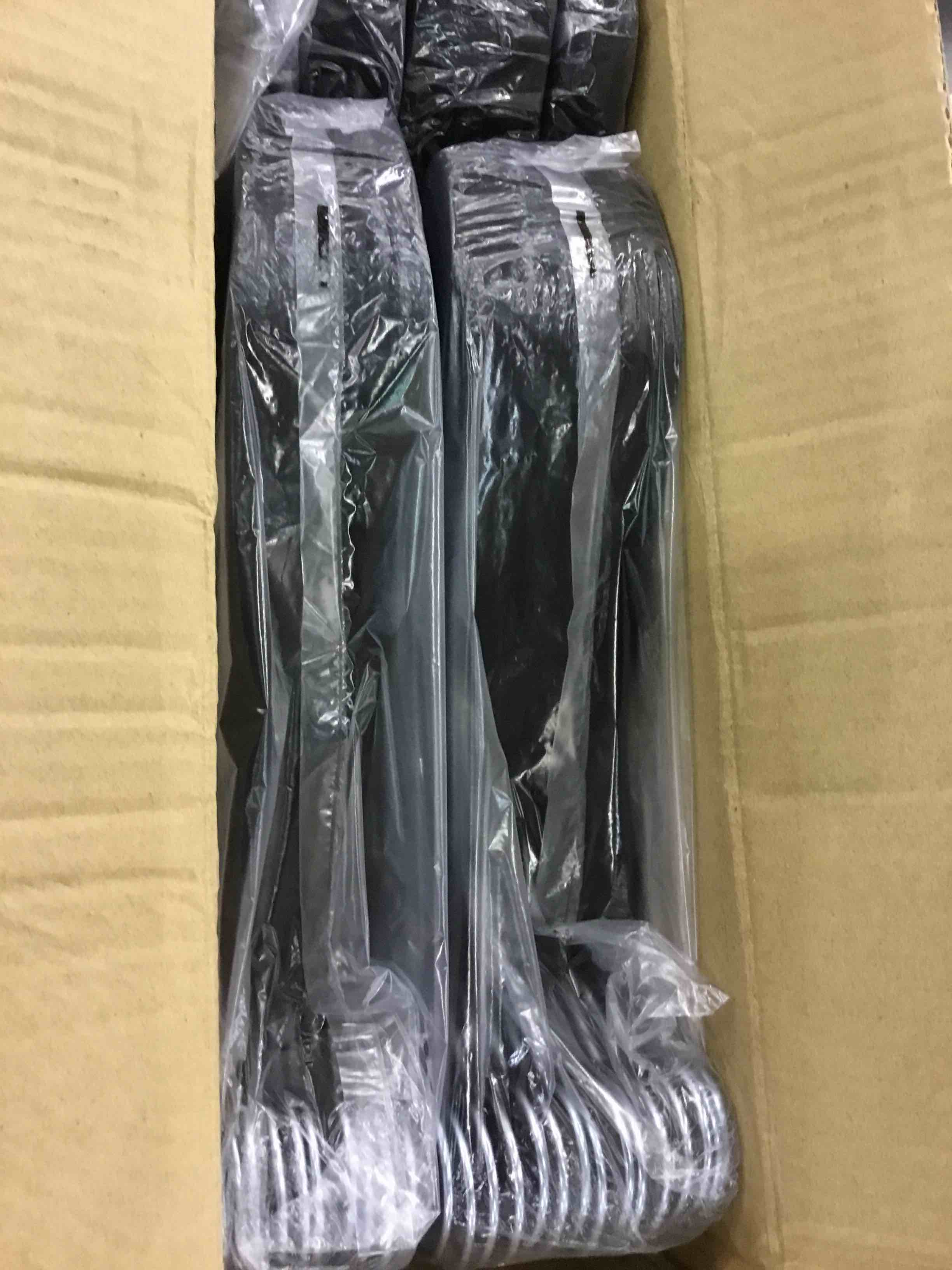 Synhozz Premium Black Velvet Hangers 50 Pack Non-Slip Clothes Hangers Ultra Slim & Space Saving - Heavy Duty Velvet Suit Hangers with Tie Bar