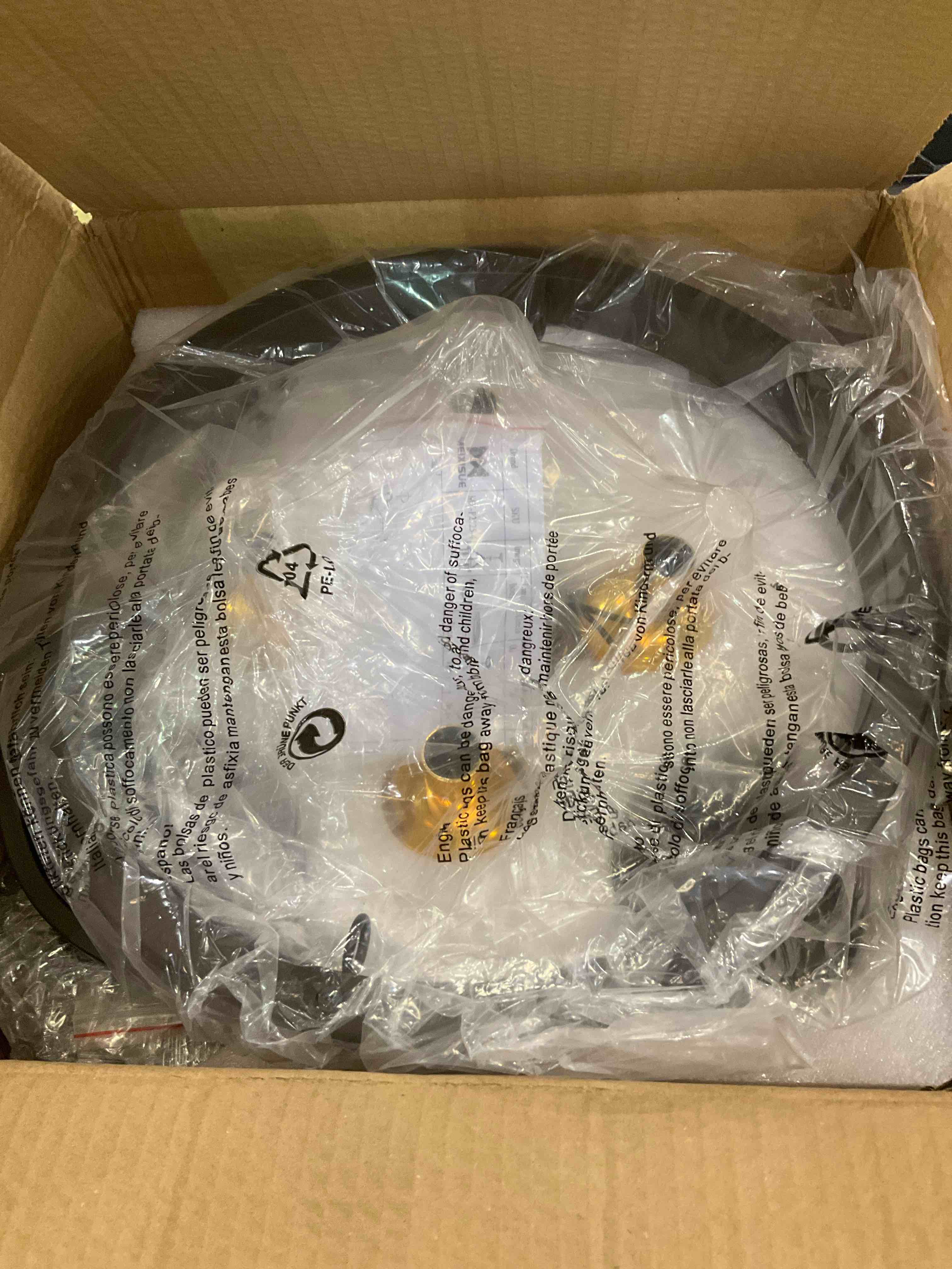 https://s3.amazonaws.com/lotting-images-prod/BargainHunt/EXS01204029_1714051932320.jpeg