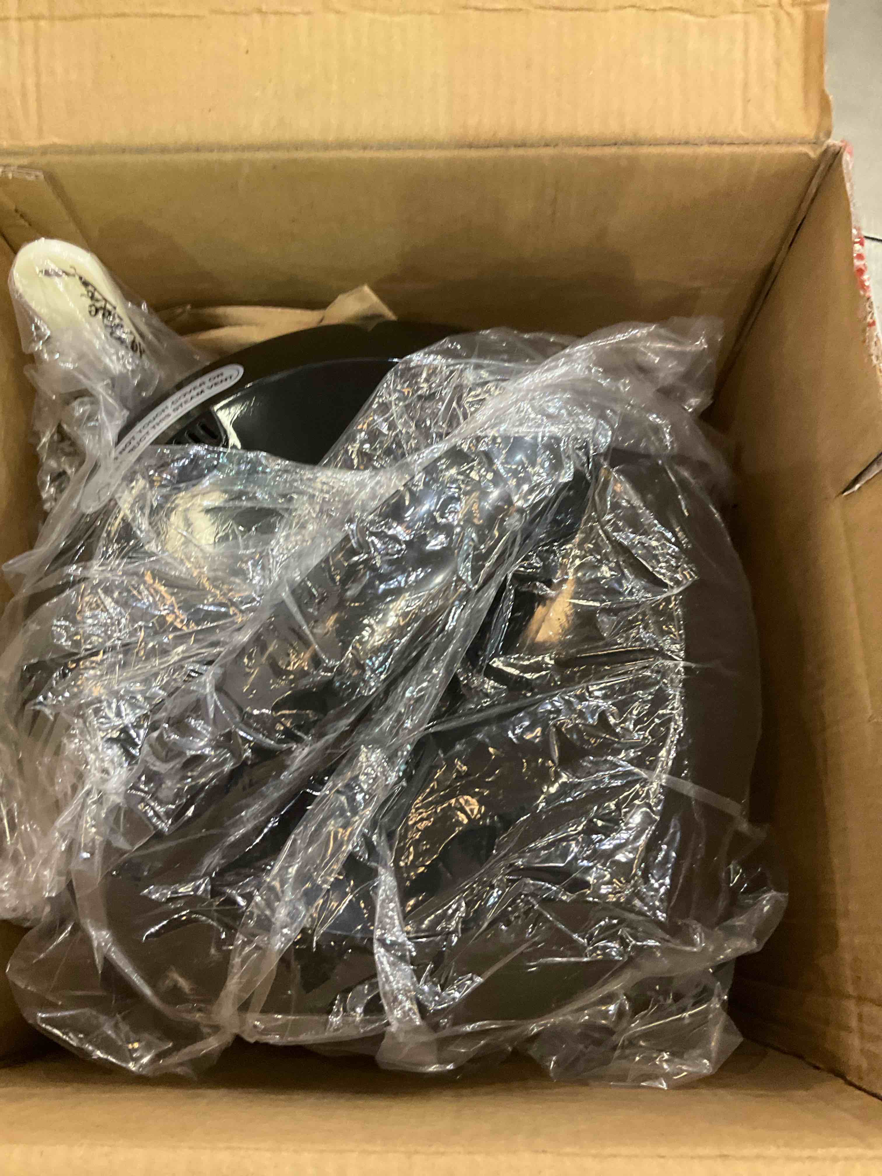 https://s3.amazonaws.com/lotting-images-prod/BargainHunt/EXS01204041_1714053081267.jpeg