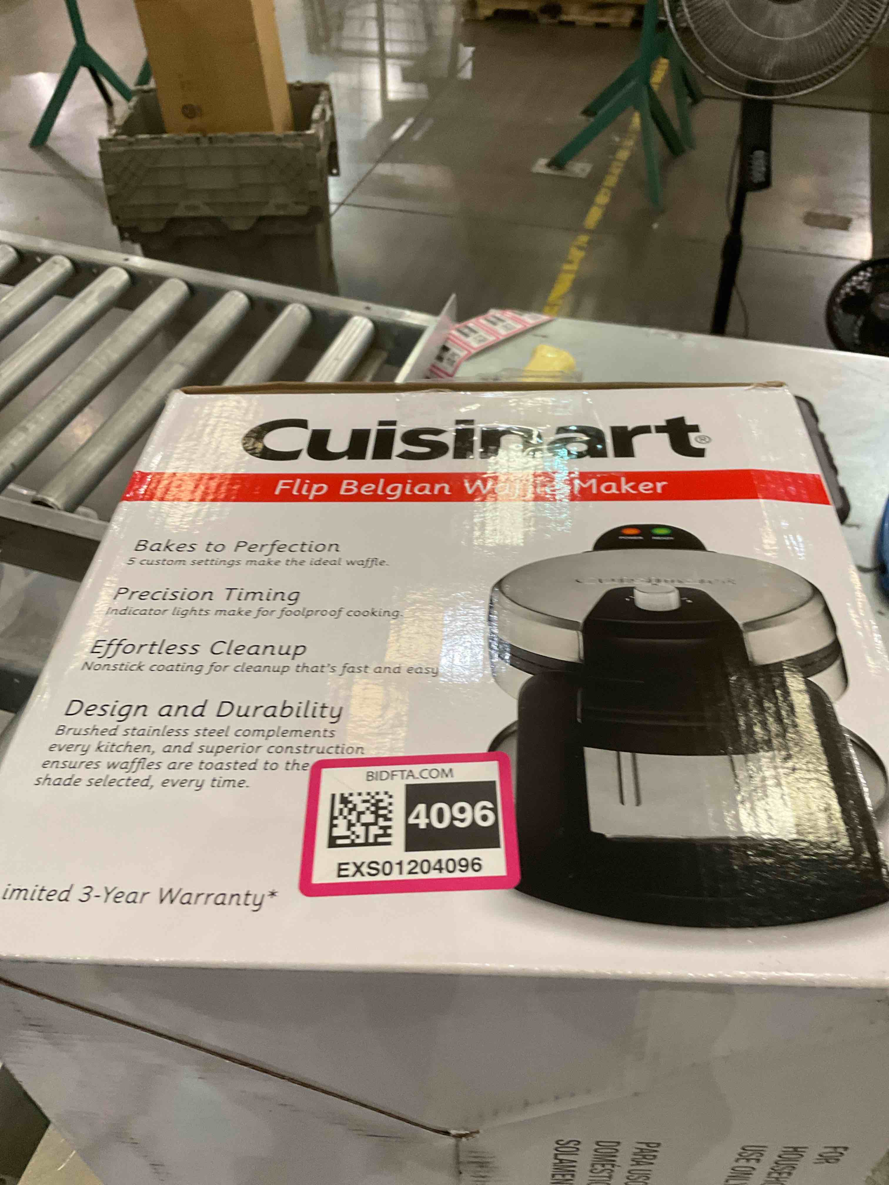 https://s3.amazonaws.com/lotting-images-prod/BargainHunt/EXS01204096_1714059444365.jpeg