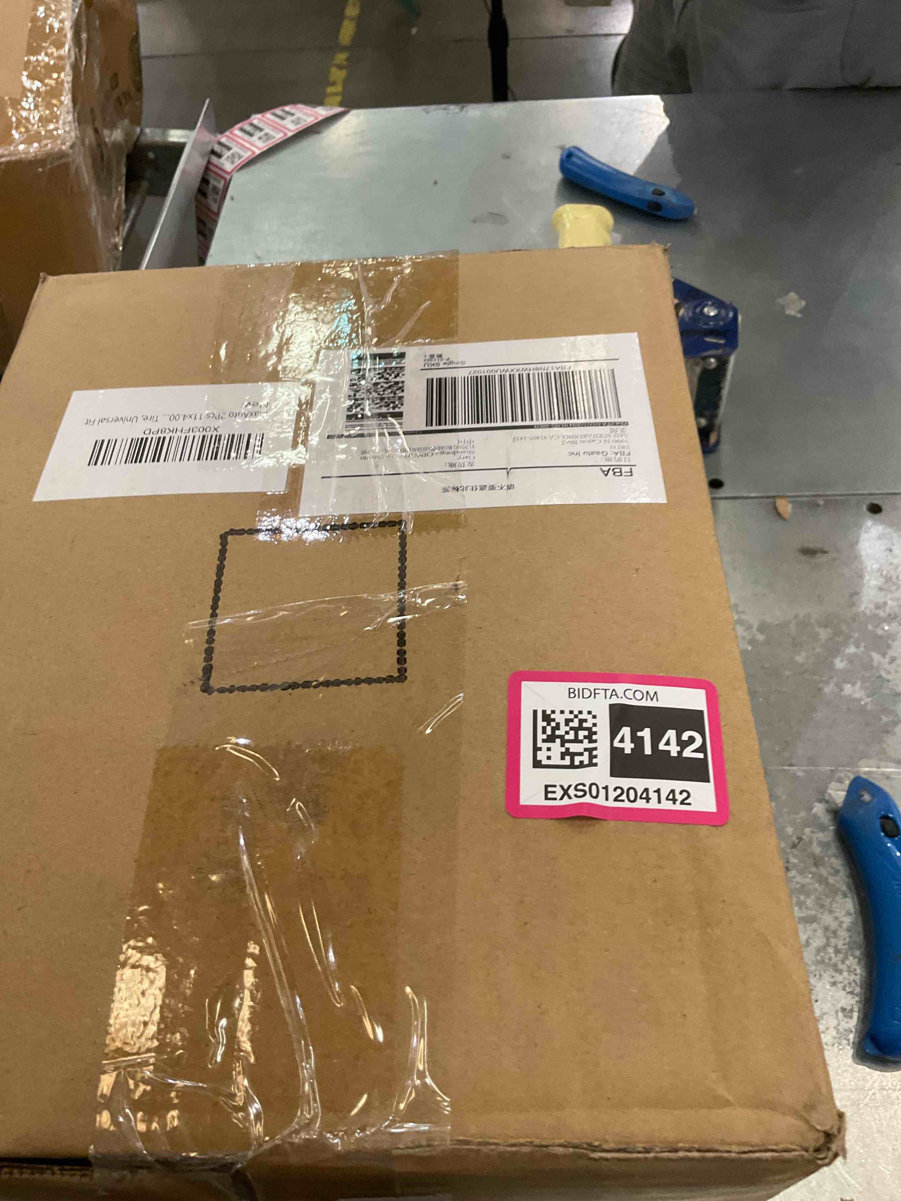 https://s3.amazonaws.com/lotting-images-prod/BargainHunt/EXS01204142_1714069417810.jpeg