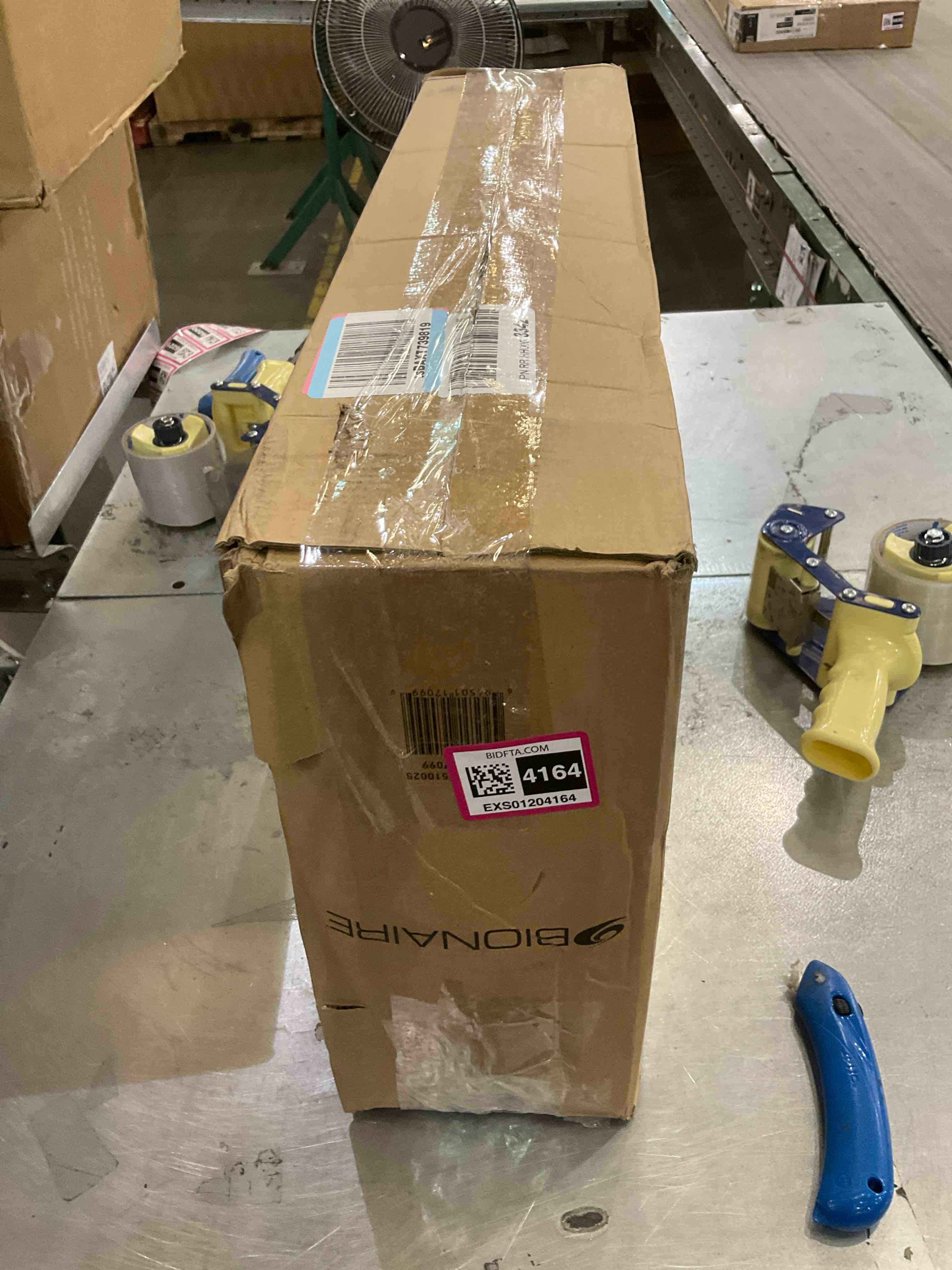 https://s3.amazonaws.com/lotting-images-prod/BargainHunt/EXS01204164_1714071965116.jpeg