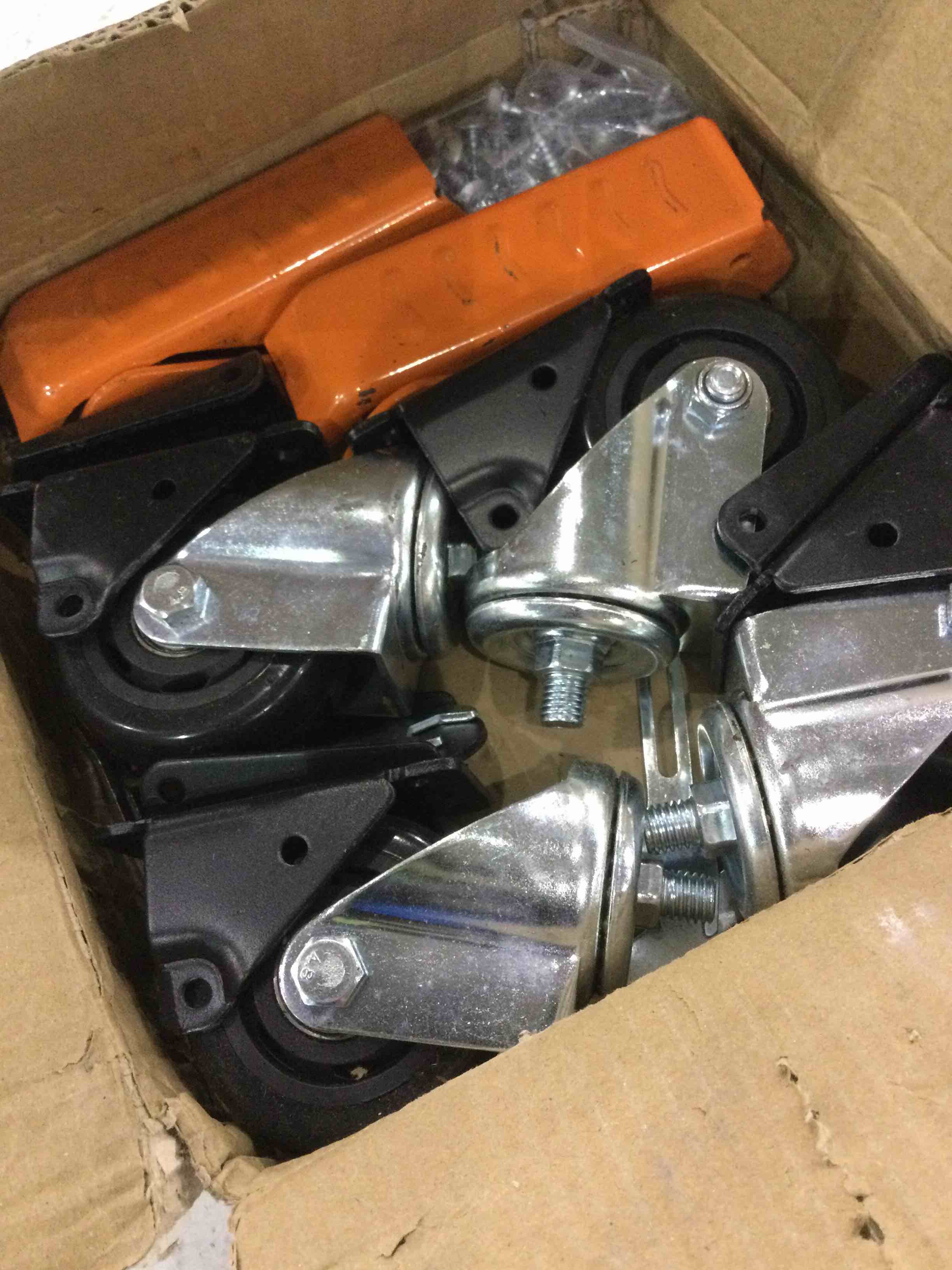https://s3.amazonaws.com/lotting-images-prod/BargainHunt/EXS01204717_1713352898907.jpeg