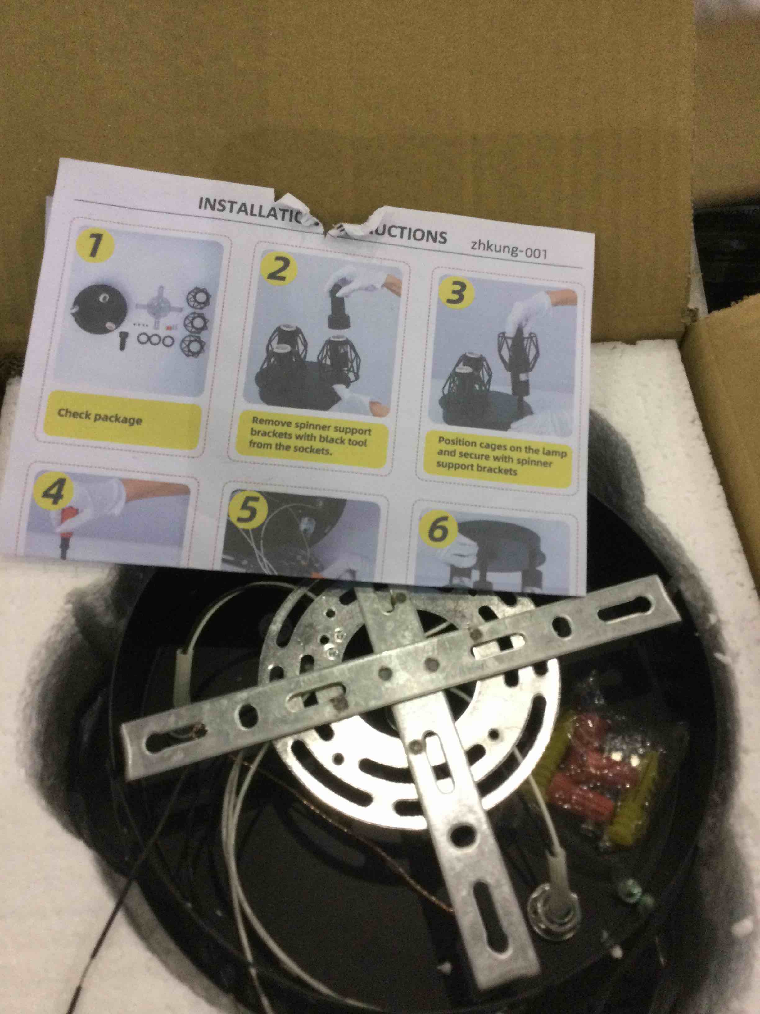 https://s3.amazonaws.com/lotting-images-prod/BargainHunt/EXS01204770_1713357998526.jpeg