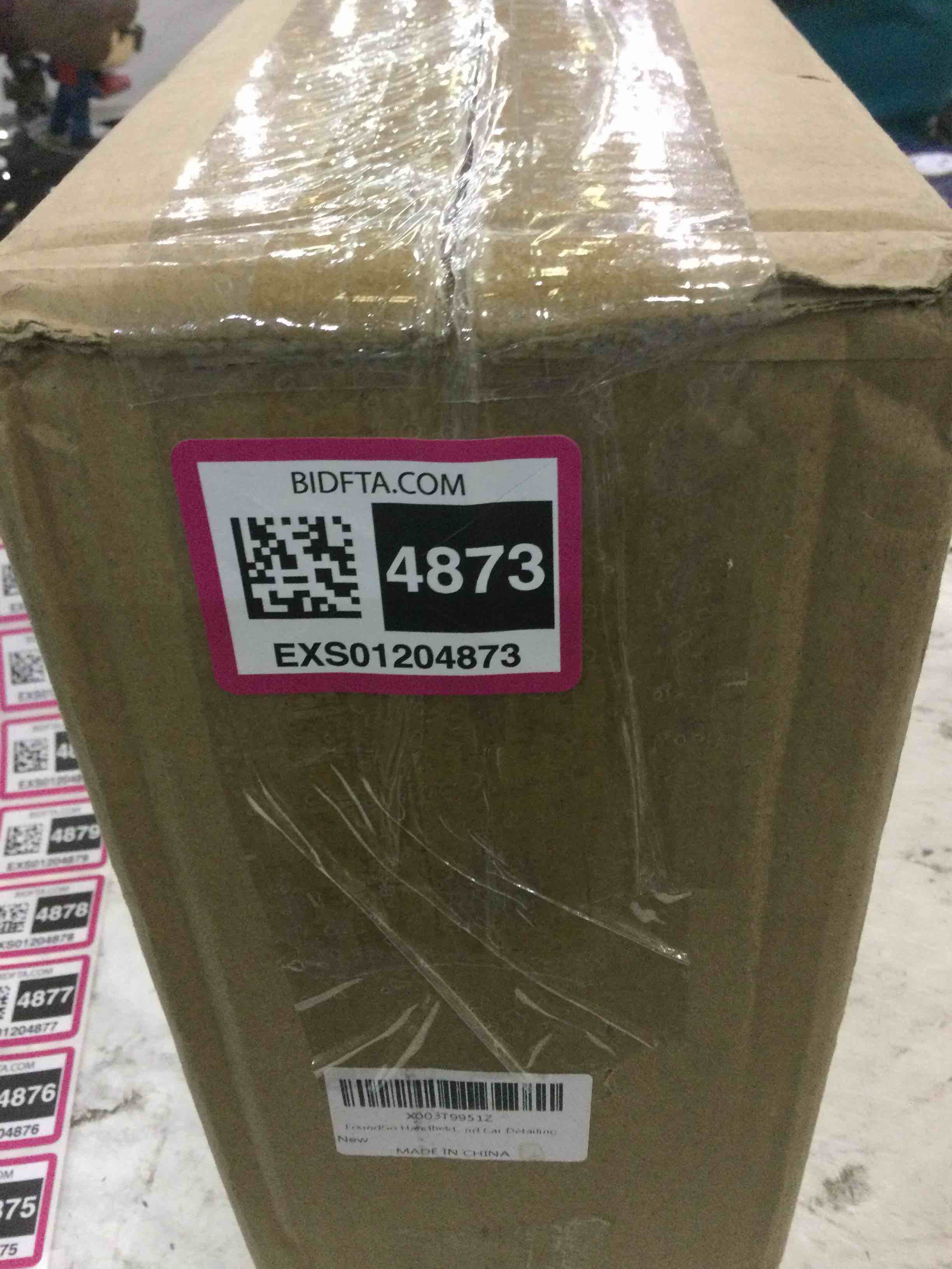 https://s3.amazonaws.com/lotting-images-prod/BargainHunt/EXS01204873_1713372228718.jpeg