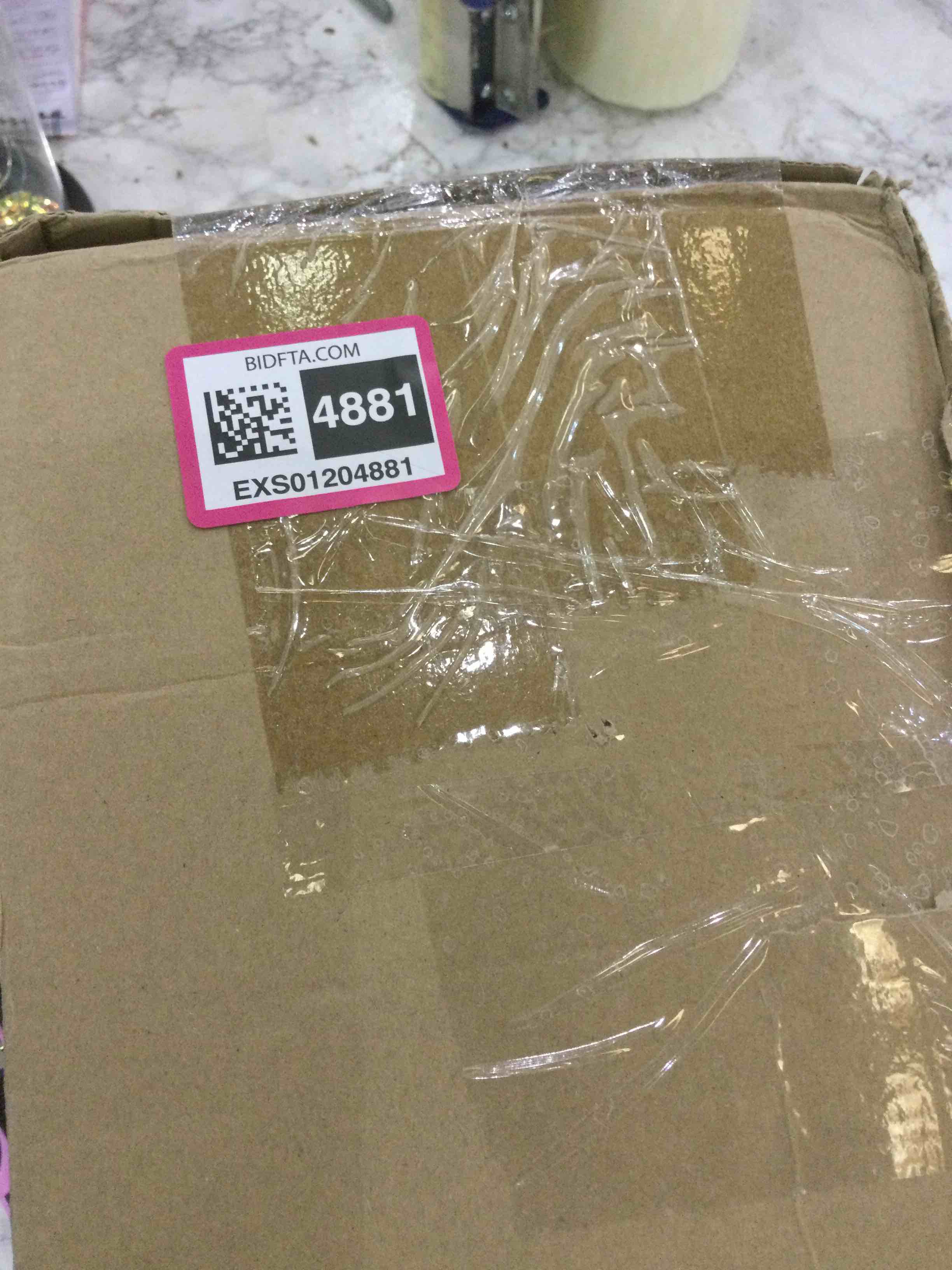 https://s3.amazonaws.com/lotting-images-prod/BargainHunt/EXS01204881_1713372925120.jpeg