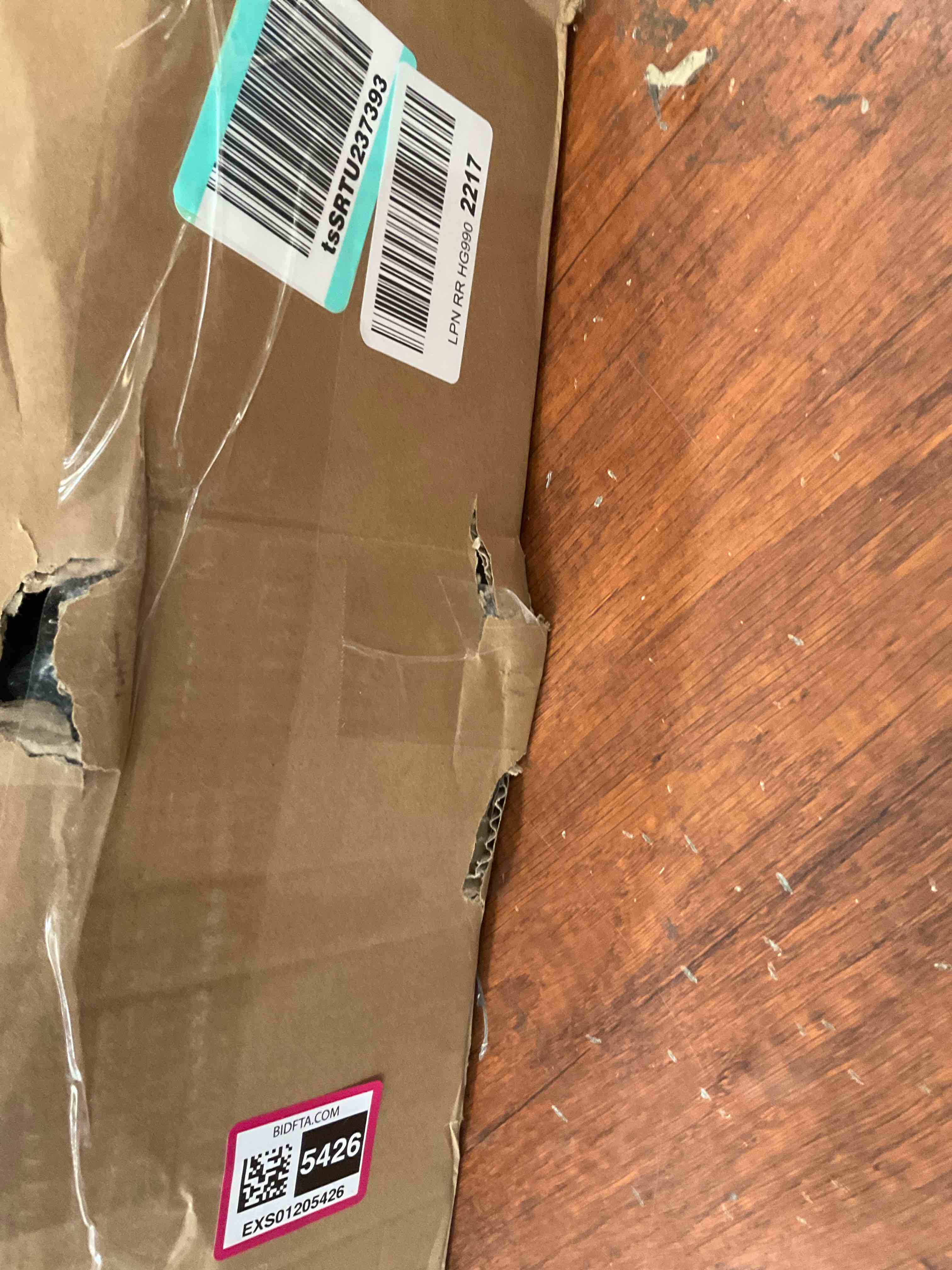 https://s3.amazonaws.com/lotting-images-prod/BargainHunt/EXS01205426_1713460063966.jpeg