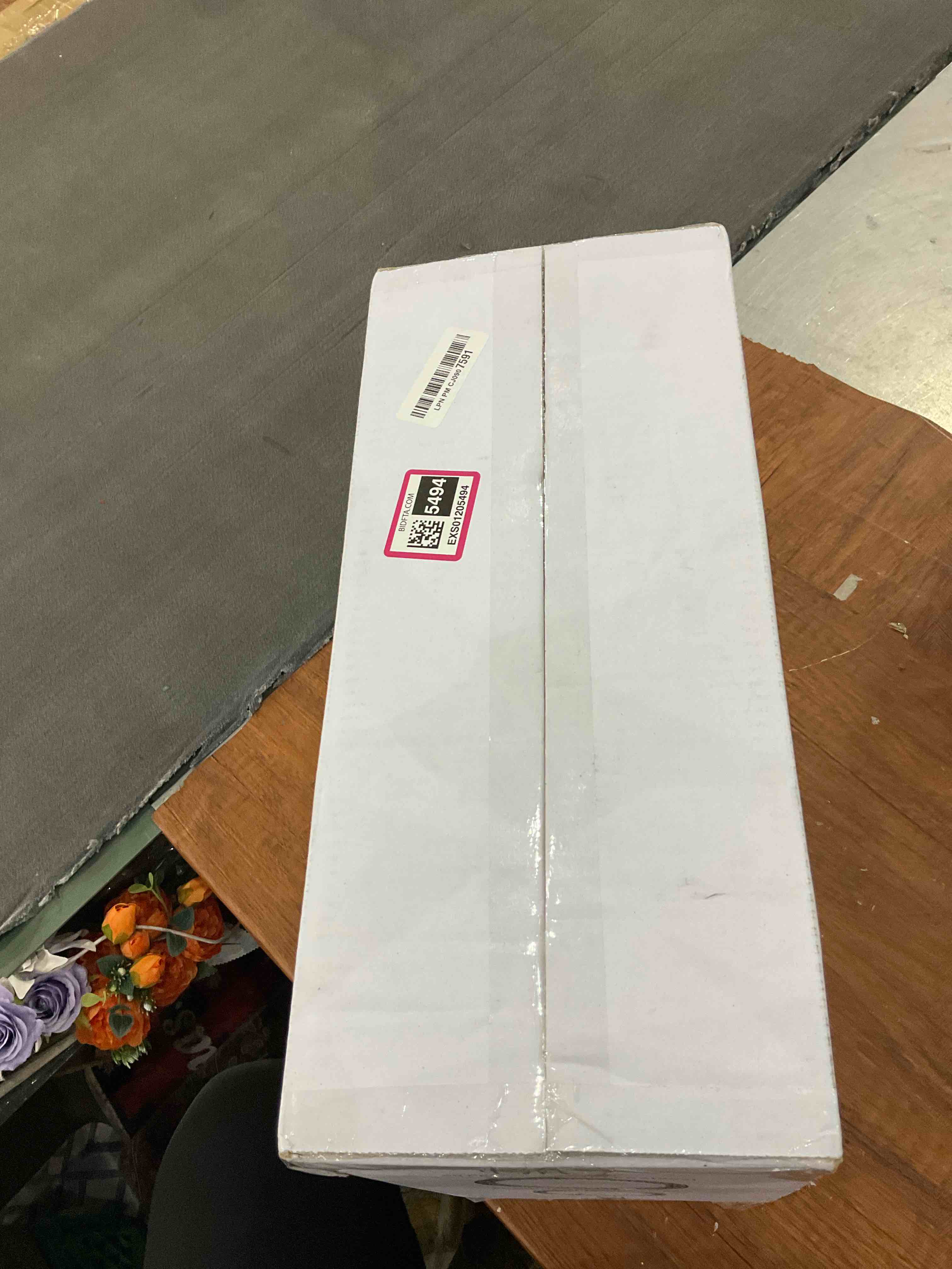https://s3.amazonaws.com/lotting-images-prod/BargainHunt/EXS01205494_1713538352402.jpeg