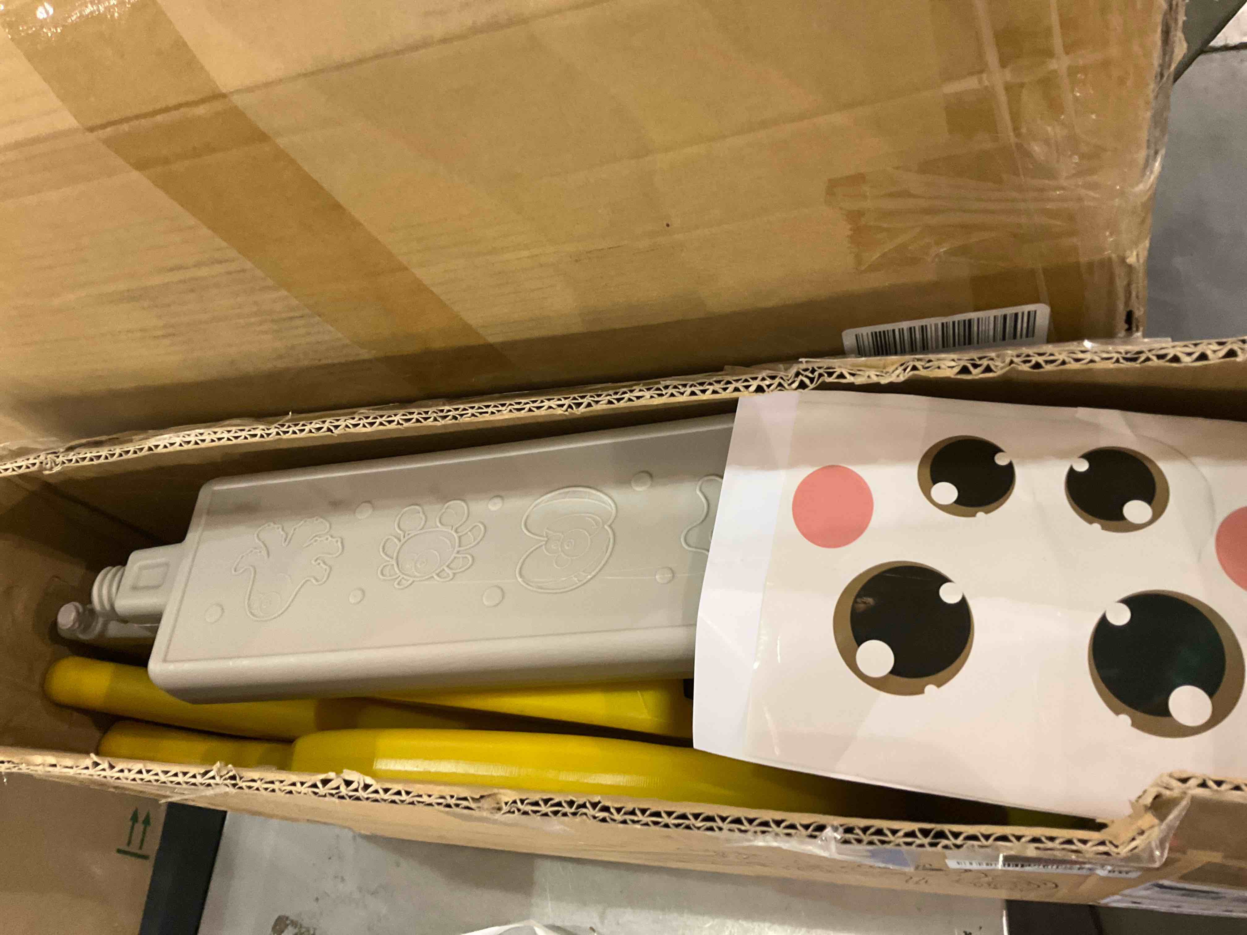 https://s3.amazonaws.com/lotting-images-prod/BargainHunt/EXS01205571_1714652826978.jpeg