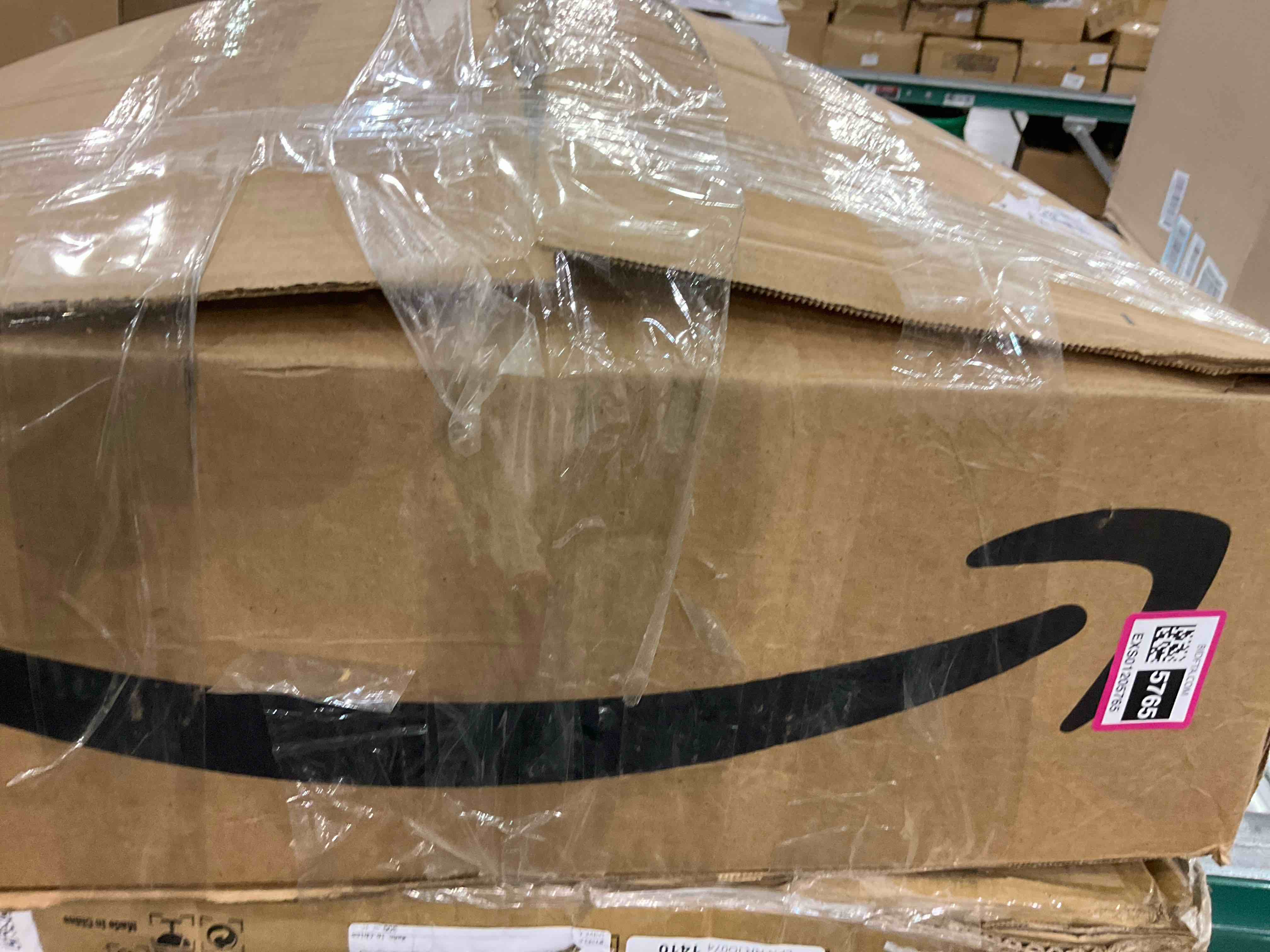 https://s3.amazonaws.com/lotting-images-prod/BargainHunt/EXS01205765_1715340793446.jpeg