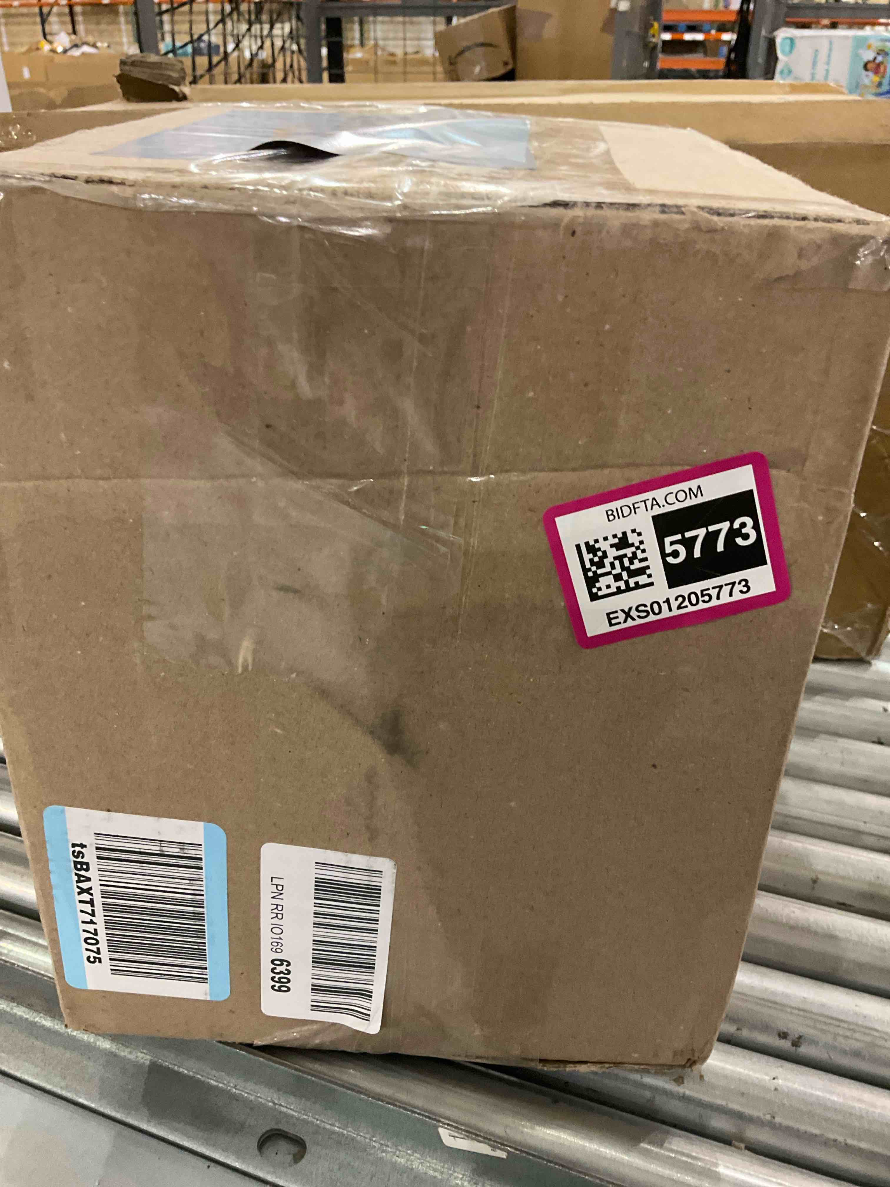 https://s3.amazonaws.com/lotting-images-prod/BargainHunt/EXS01205773_1715342208295.jpeg