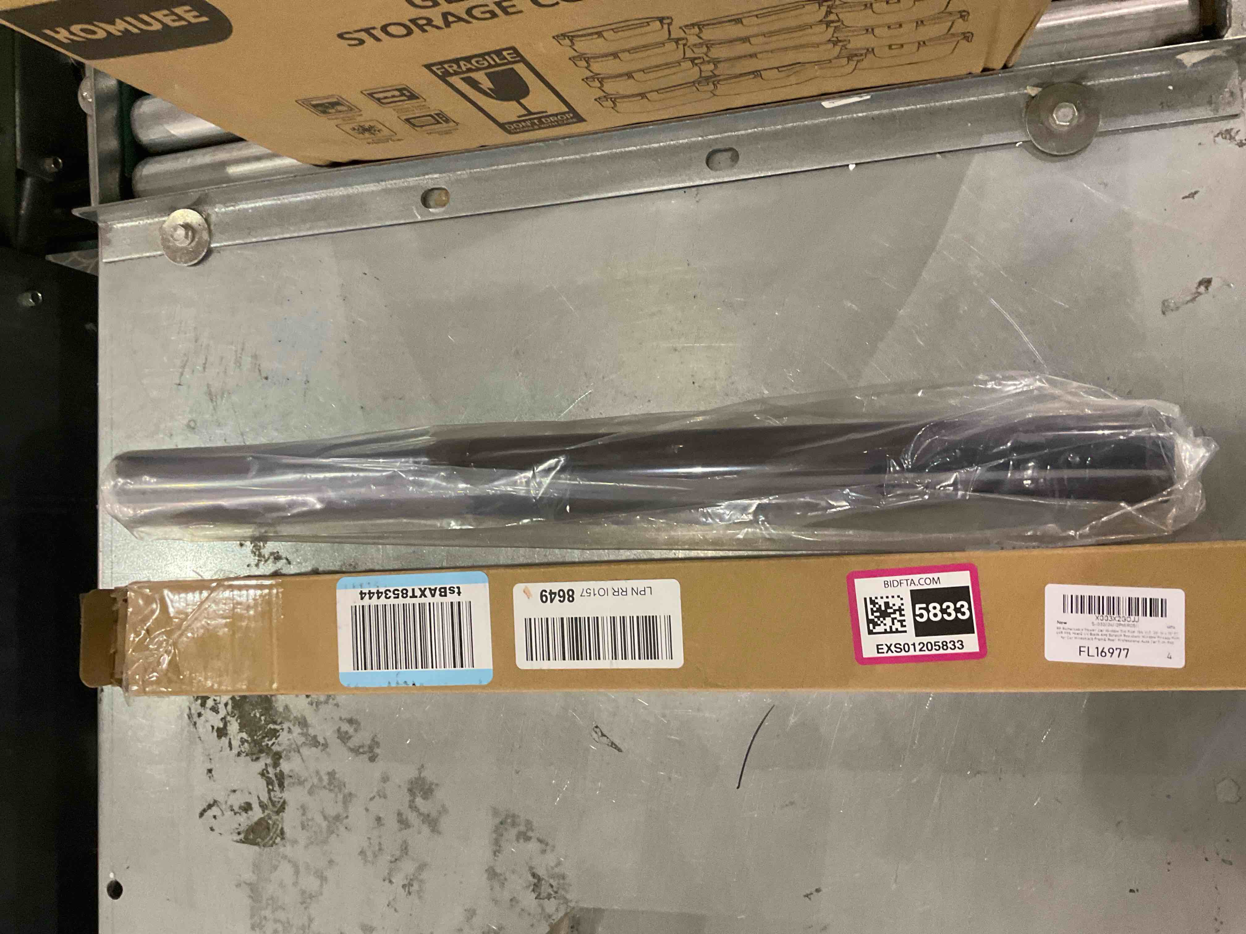 https://s3.amazonaws.com/lotting-images-prod/BargainHunt/EXS01205833_1715604041945.jpeg