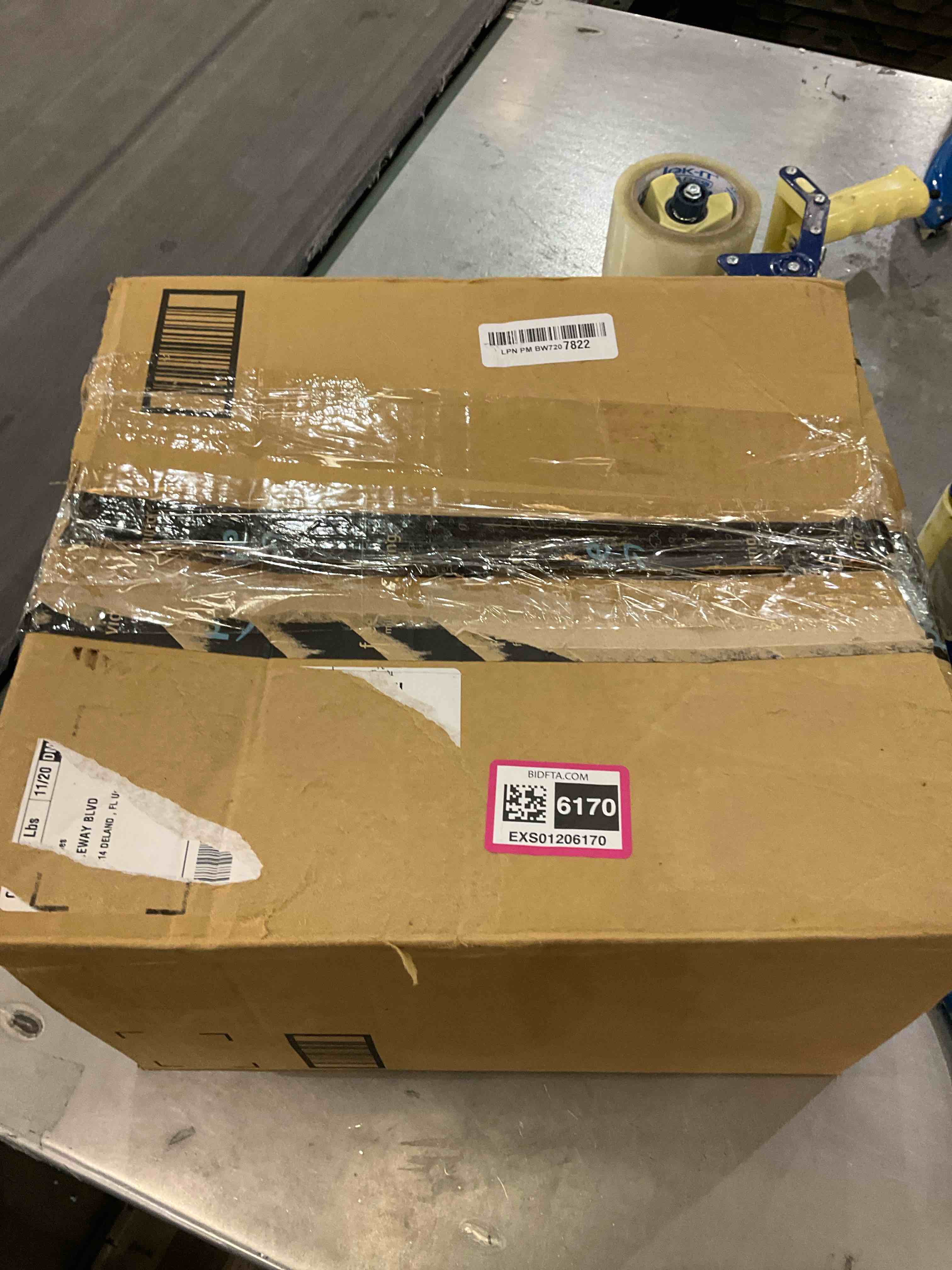 https://s3.amazonaws.com/lotting-images-prod/BargainHunt/EXS01206170_1713373482501.jpeg