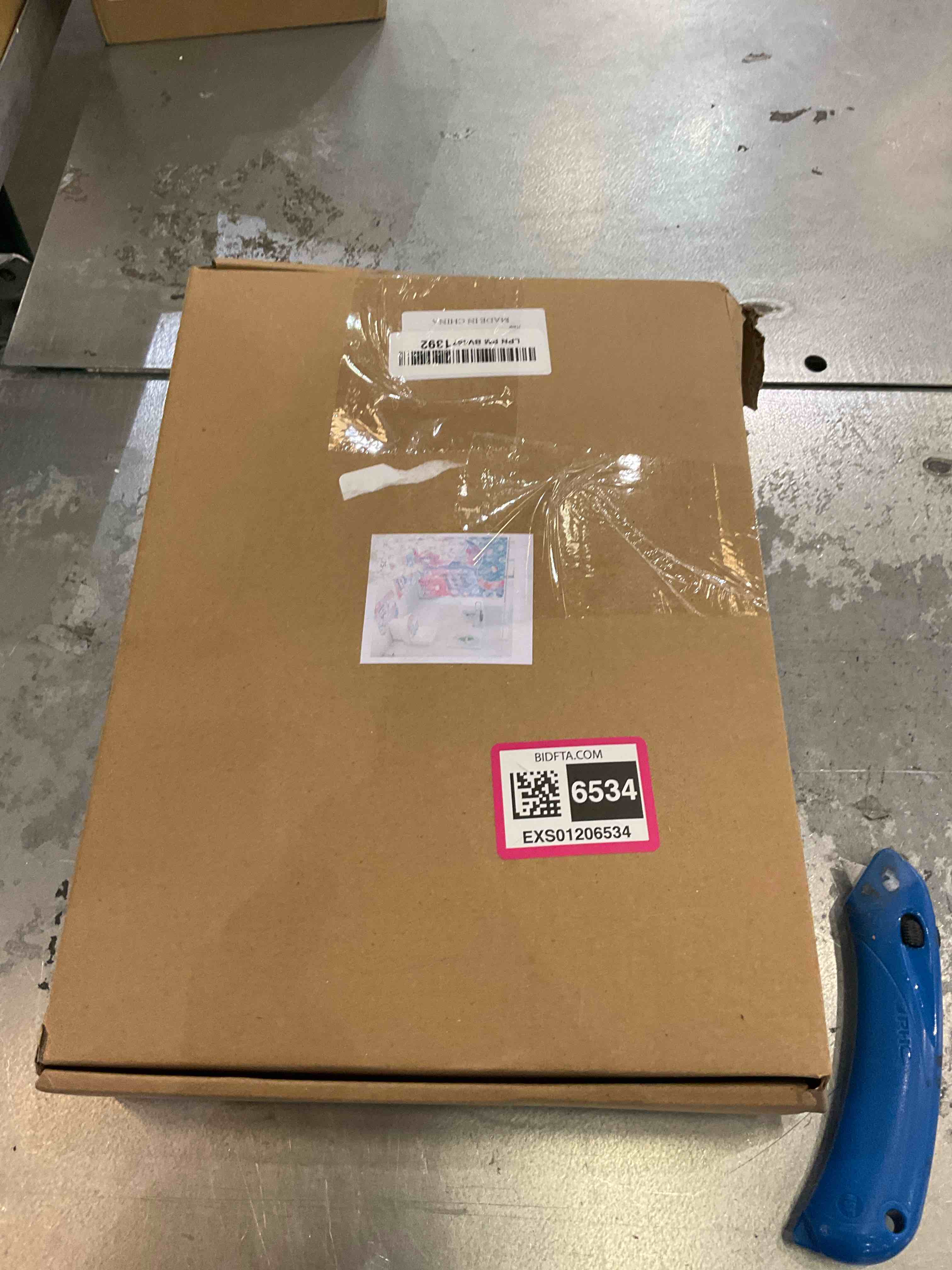 https://s3.amazonaws.com/lotting-images-prod/BargainHunt/EXS01206534_1712931349598.jpeg