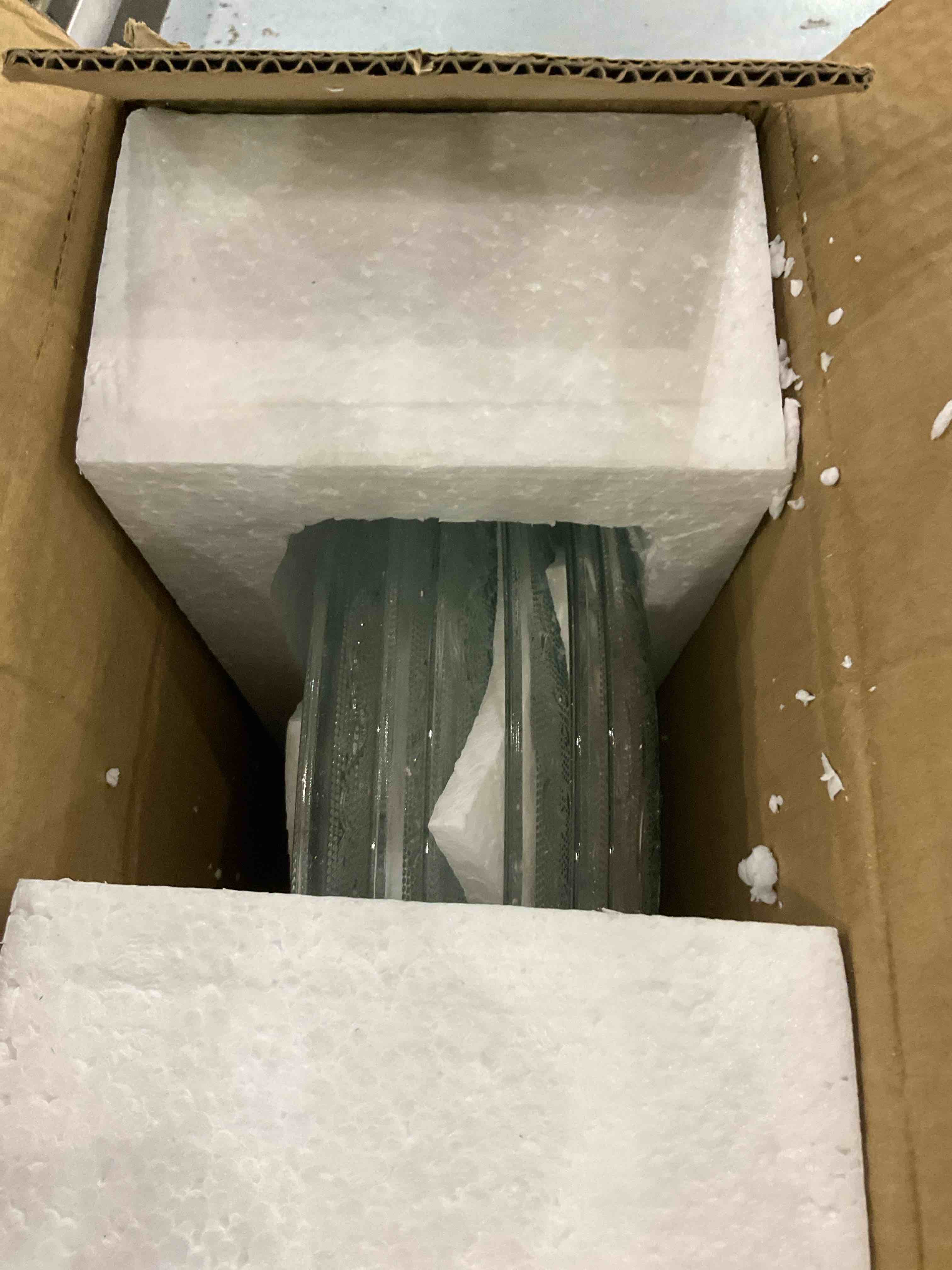 https://s3.amazonaws.com/lotting-images-prod/BargainHunt/EXS01206658_1713180537894.jpeg