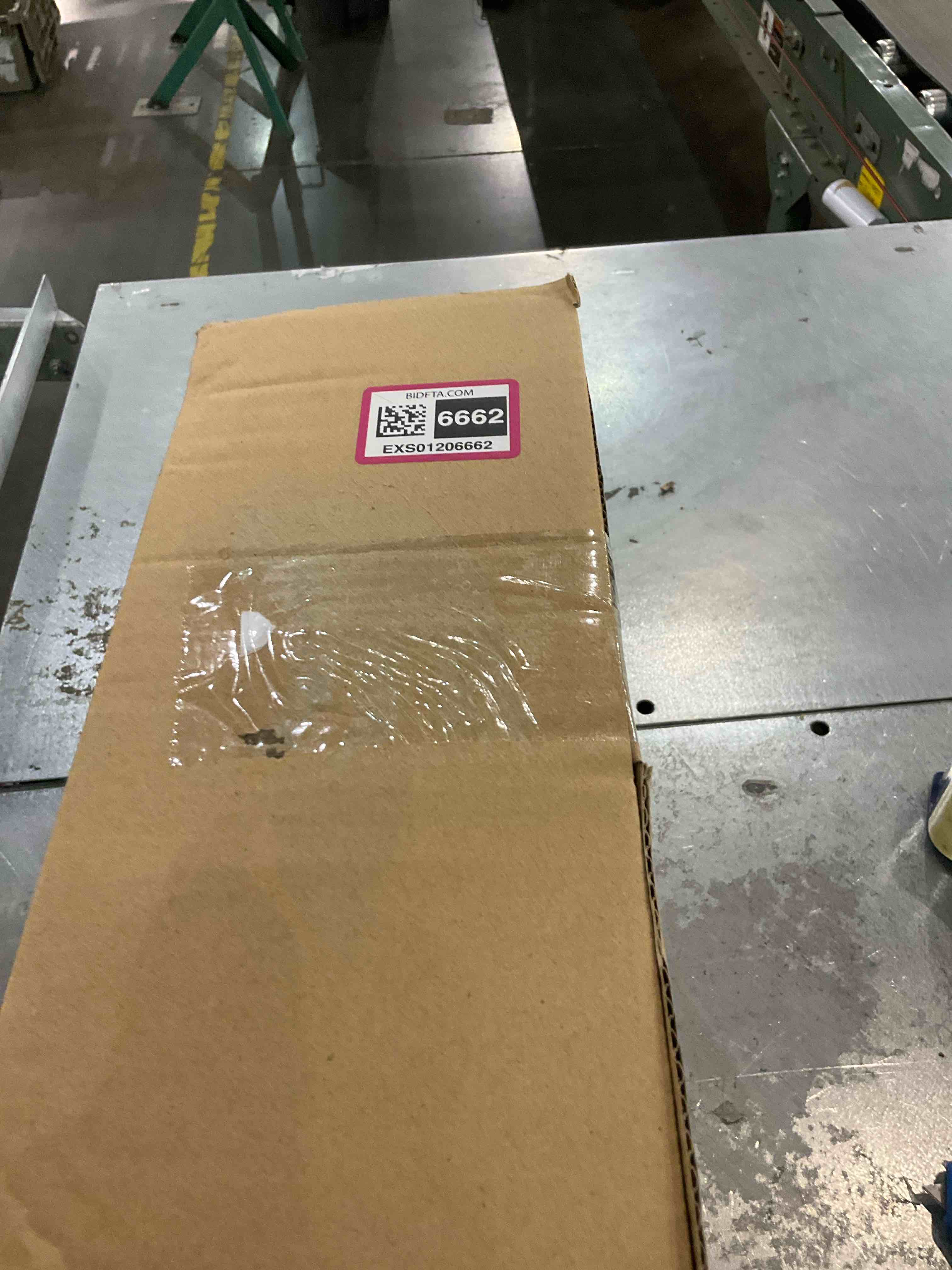 https://s3.amazonaws.com/lotting-images-prod/BargainHunt/EXS01206662_1713180888183.jpeg