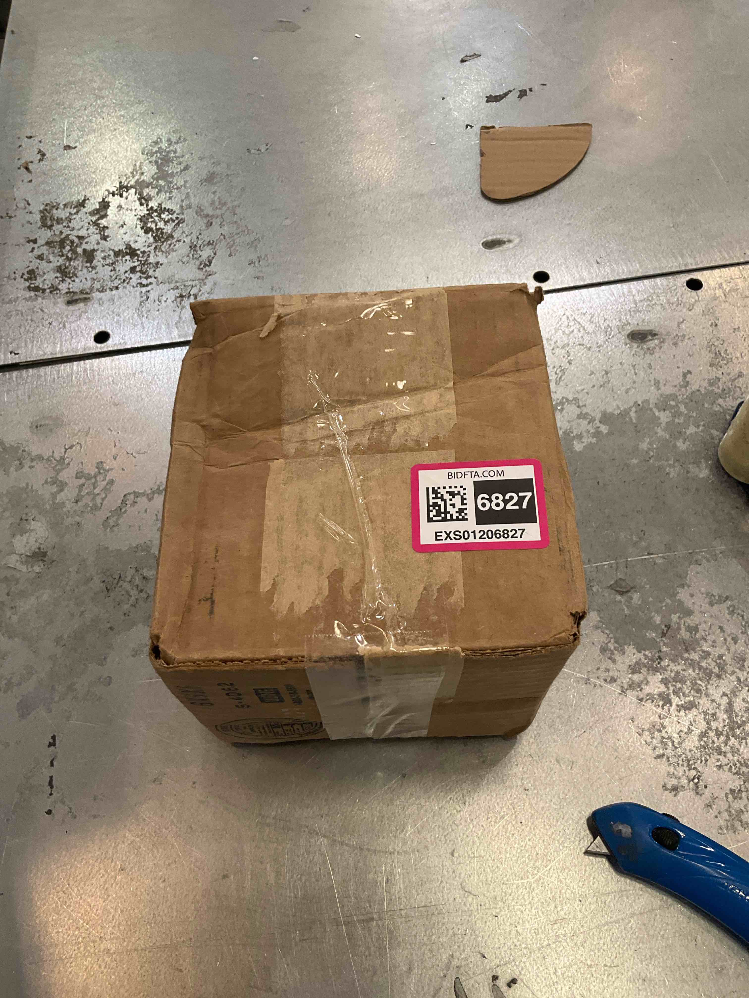 https://s3.amazonaws.com/lotting-images-prod/BargainHunt/EXS01206827_1713206557798.jpeg