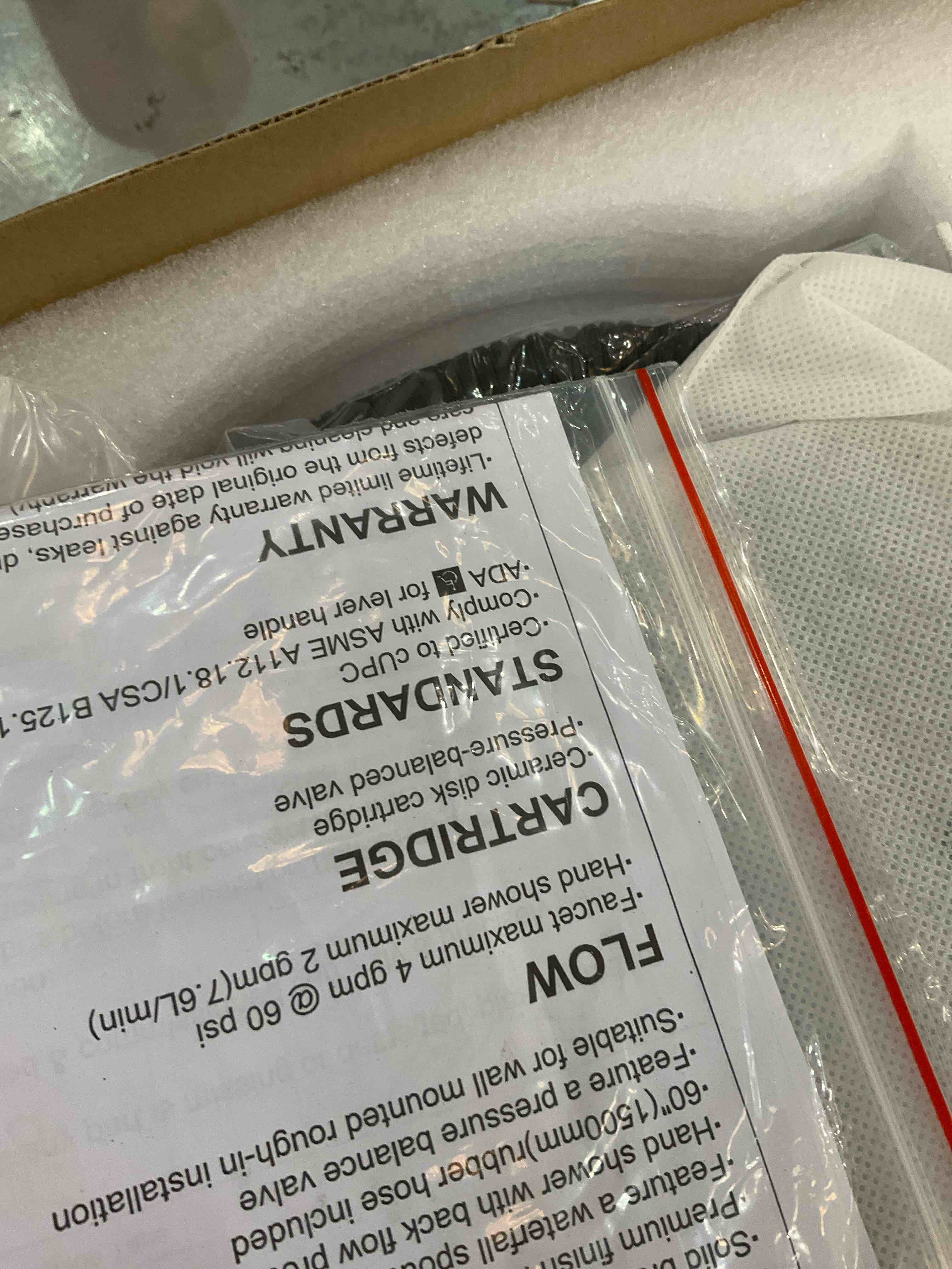 https://s3.amazonaws.com/lotting-images-prod/BargainHunt/EXS01207061_1712940222753.jpeg