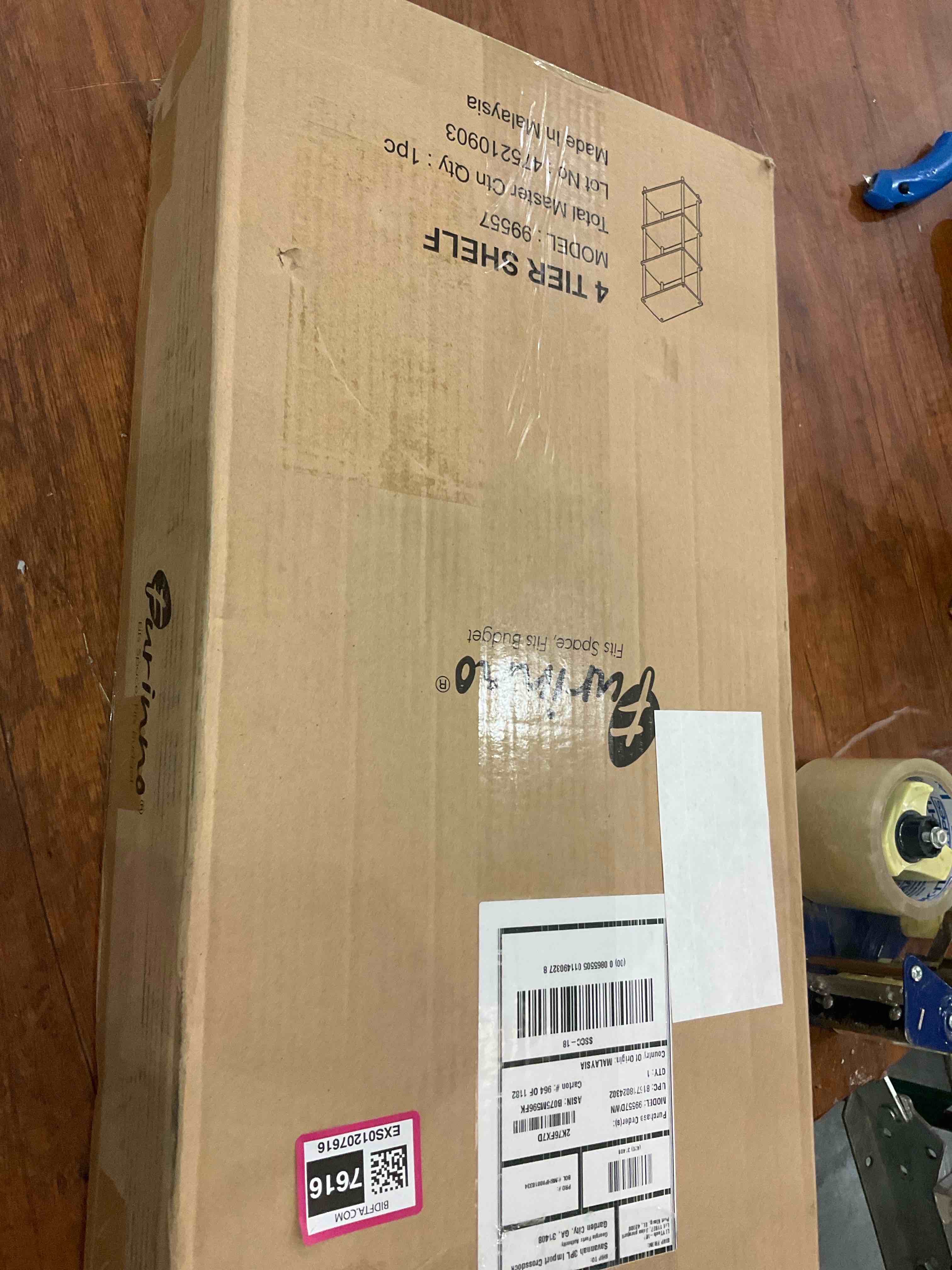 https://s3.amazonaws.com/lotting-images-prod/BargainHunt/EXS01207616_1712683141649.jpeg