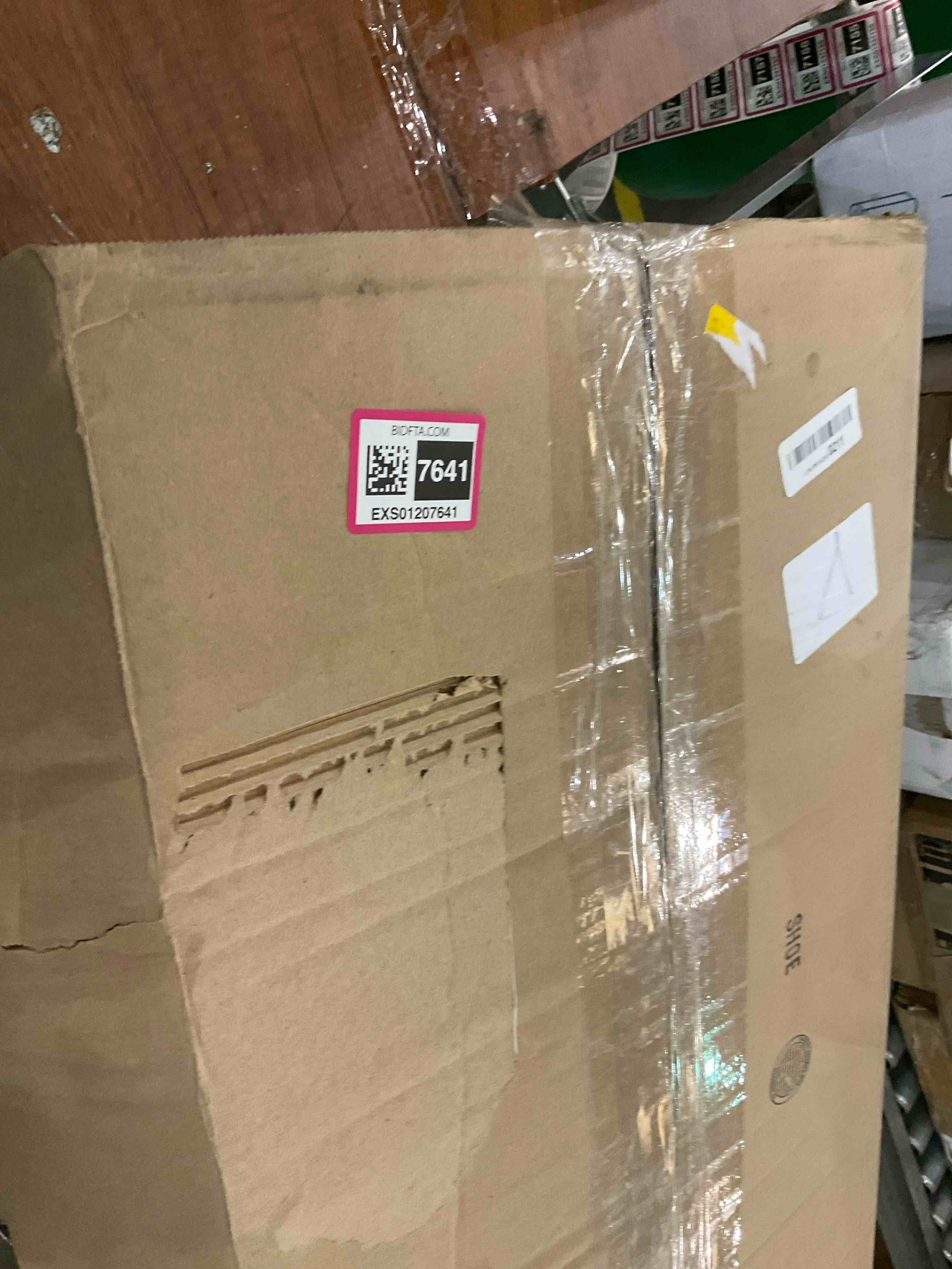 https://s3.amazonaws.com/lotting-images-prod/BargainHunt/EXS01207641_1712689393310.jpeg
