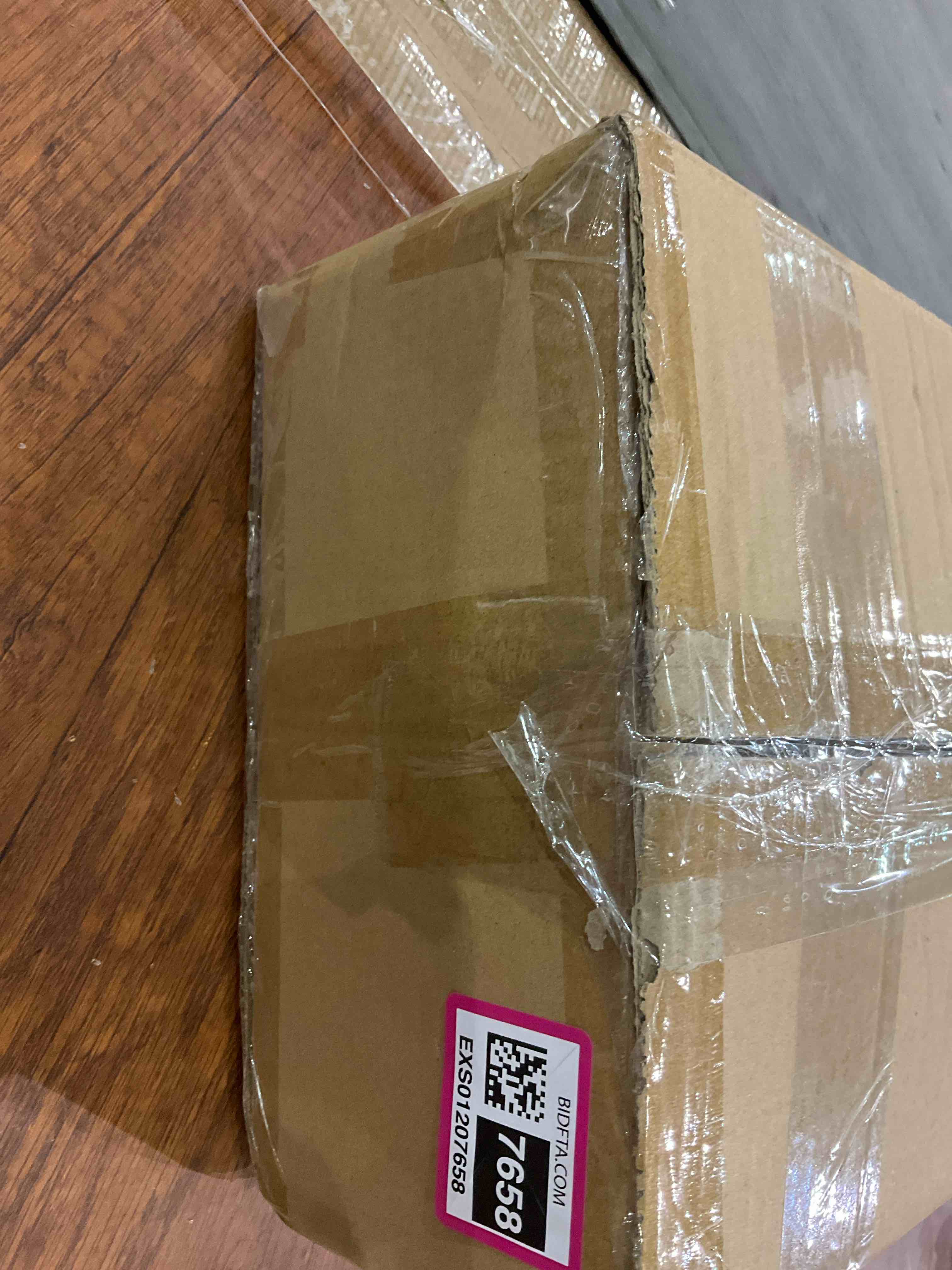 https://s3.amazonaws.com/lotting-images-prod/BargainHunt/EXS01207658_1712749295007.jpeg