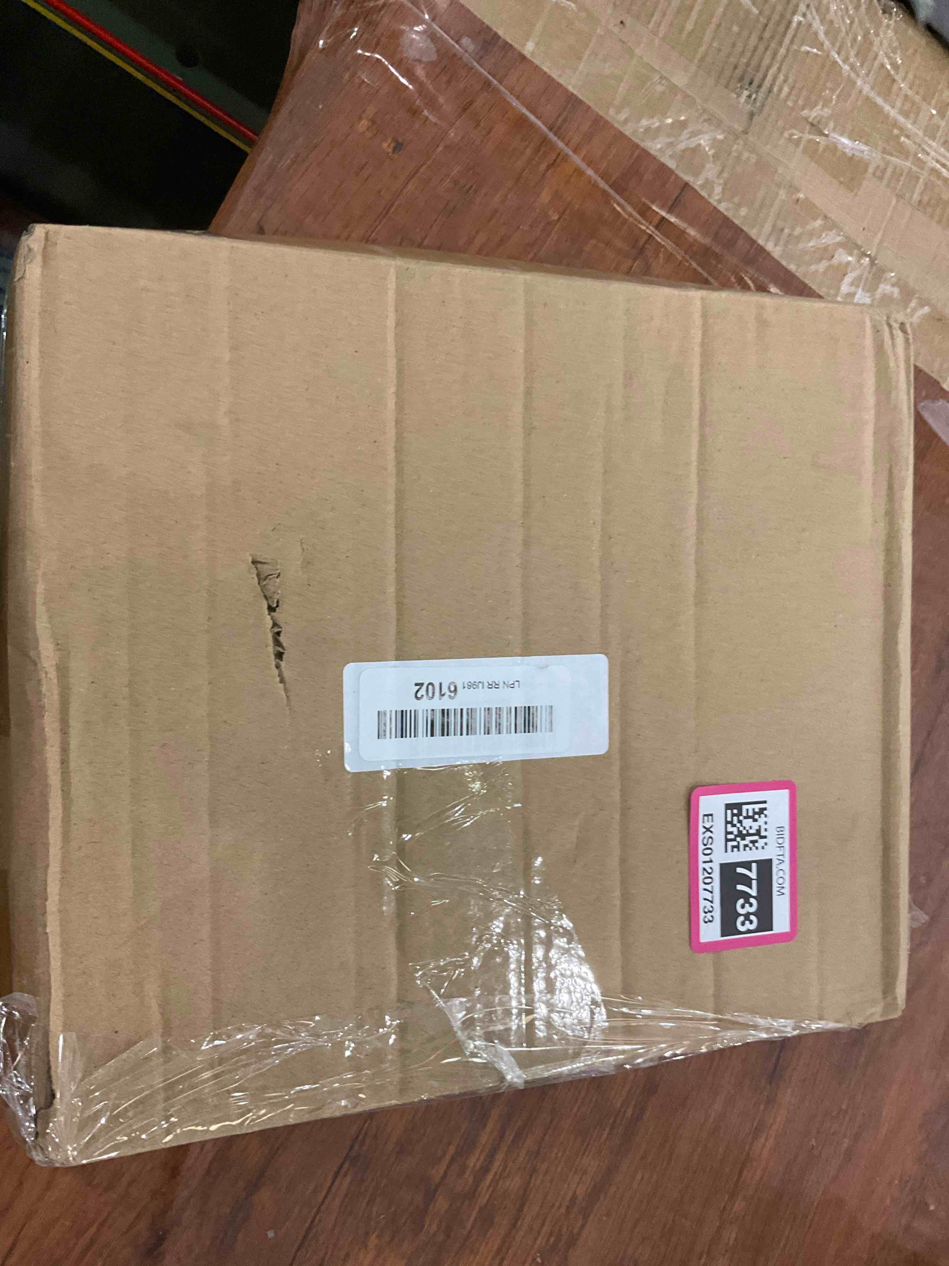 https://s3.amazonaws.com/lotting-images-prod/BargainHunt/EXS01207733_1712763659627.jpeg