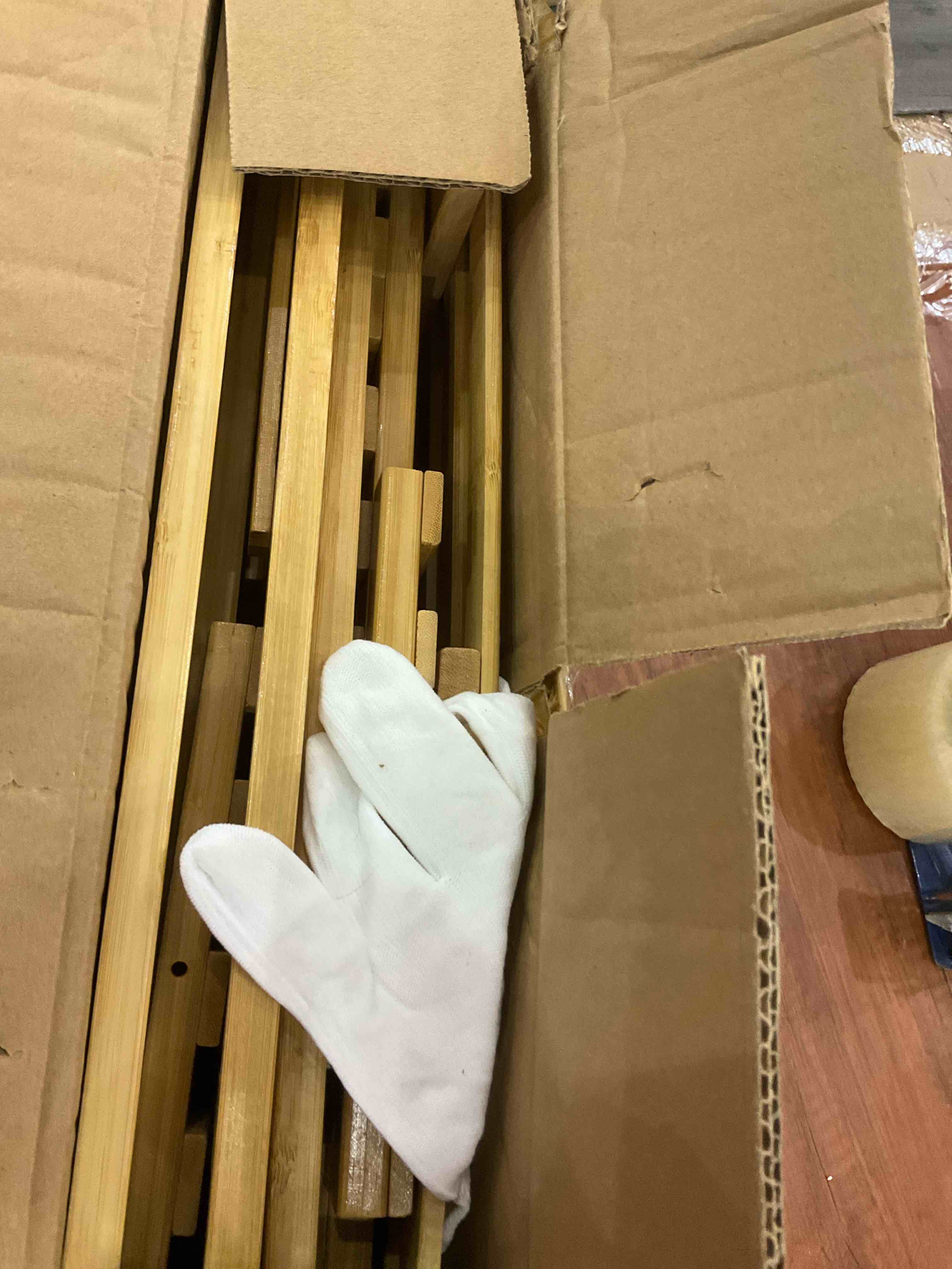 https://s3.amazonaws.com/lotting-images-prod/BargainHunt/EXS01207734_1712763720809.jpeg