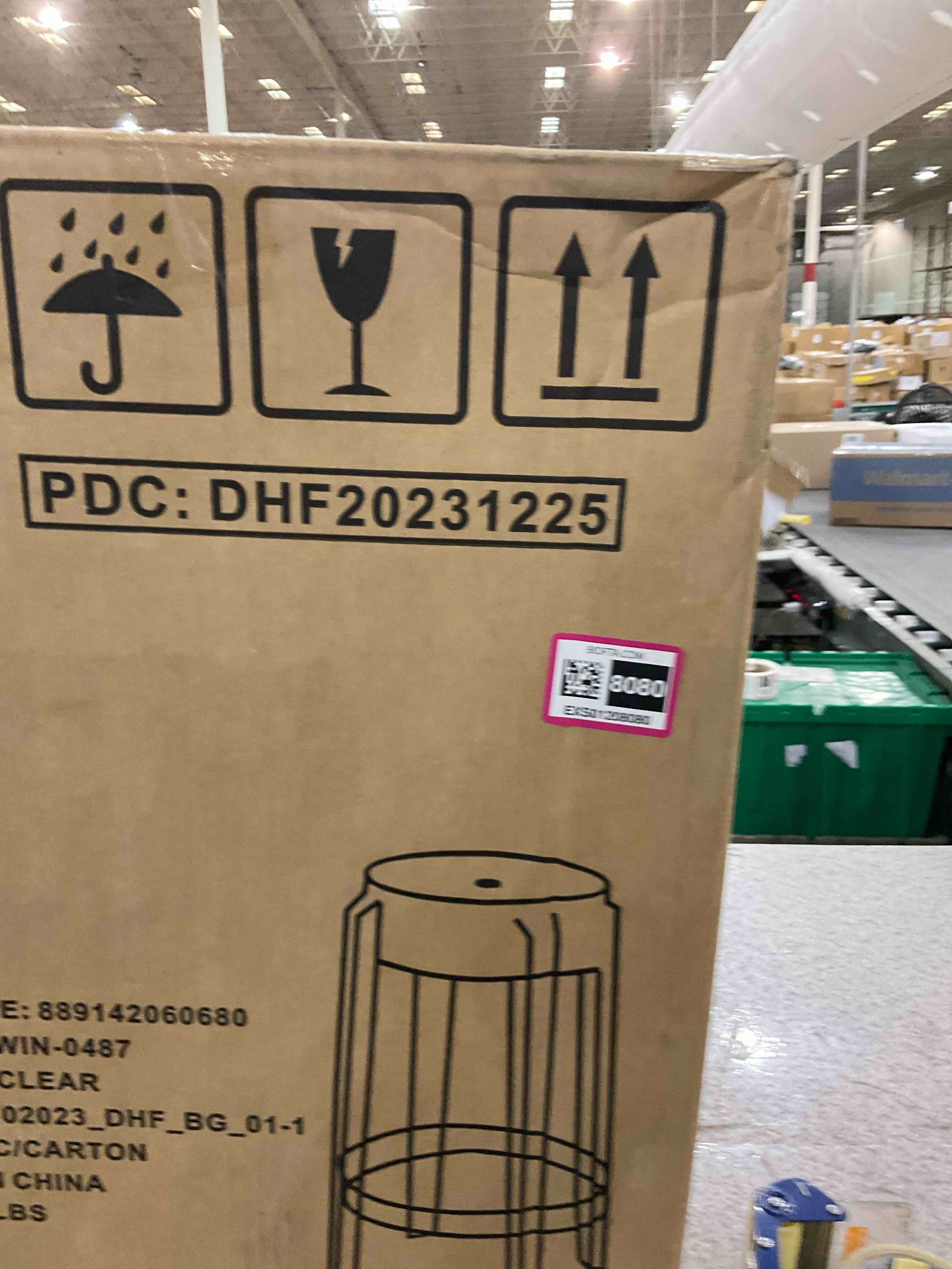 https://s3.amazonaws.com/lotting-images-prod/BargainHunt/EXS01208080_1715170705030.jpeg