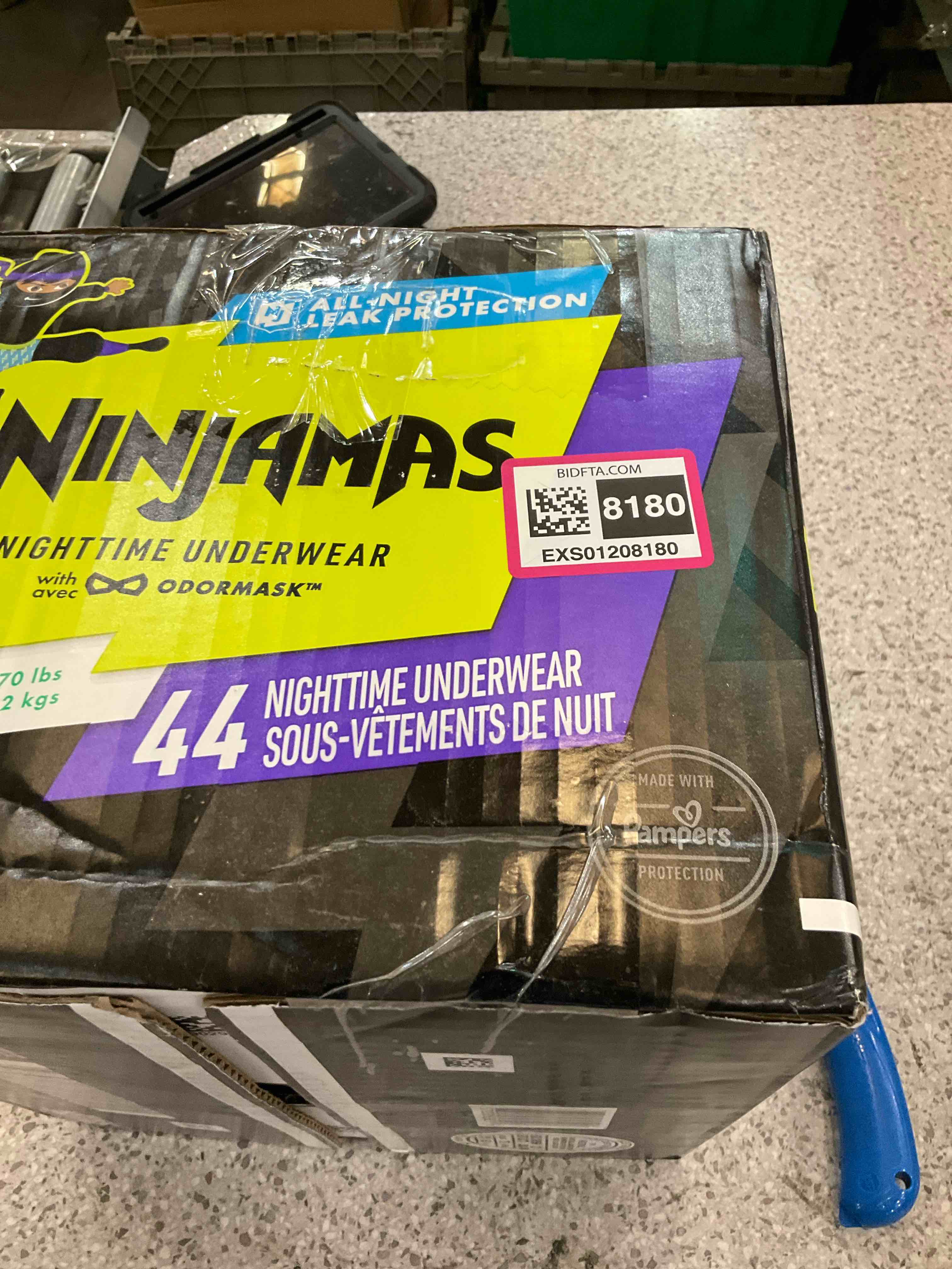 https://s3.amazonaws.com/lotting-images-prod/BargainHunt/EXS01208180_1715186389094.jpeg