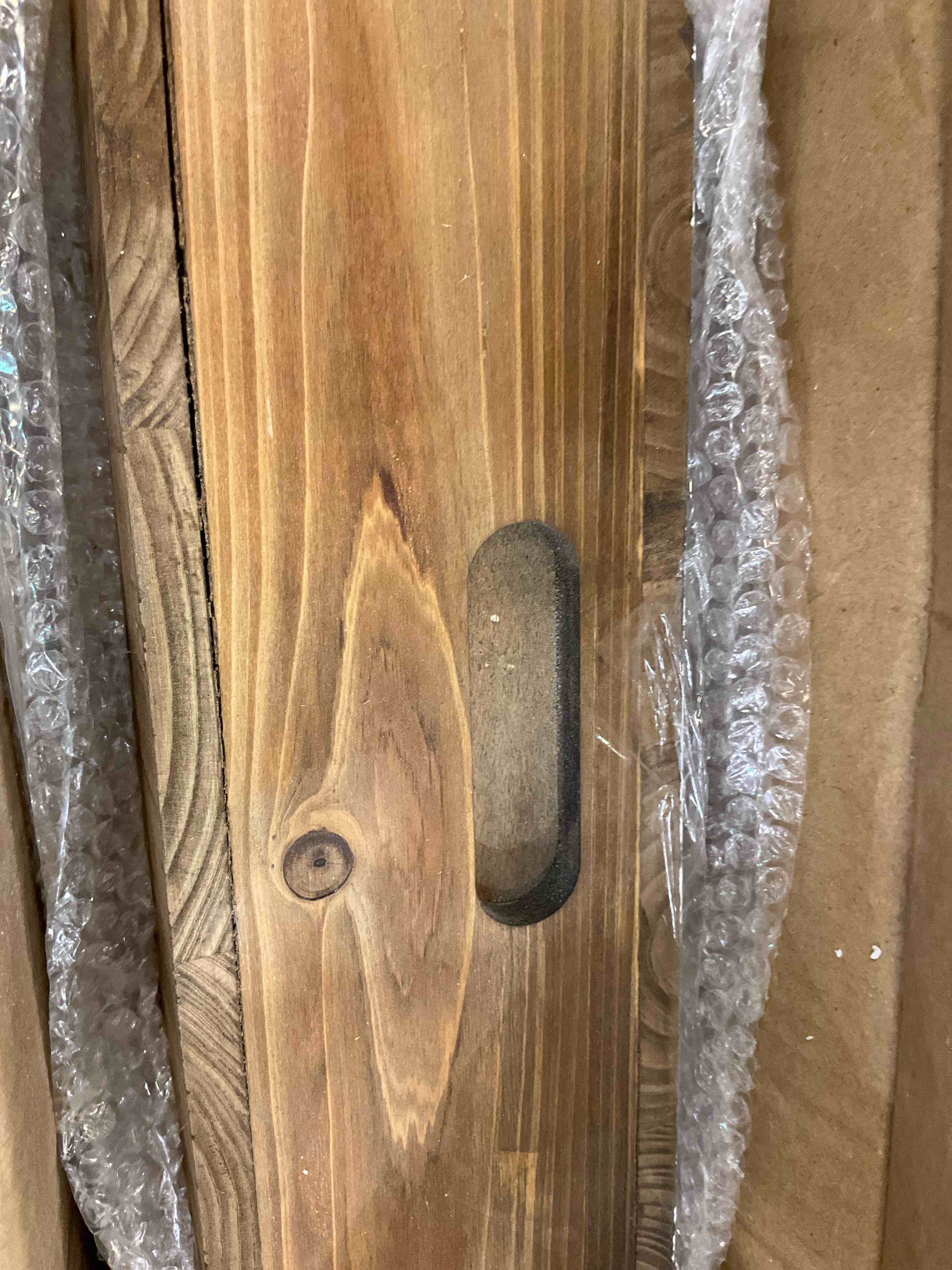 https://s3.amazonaws.com/lotting-images-prod/BargainHunt/EXS01208329_1715280159836.jpeg