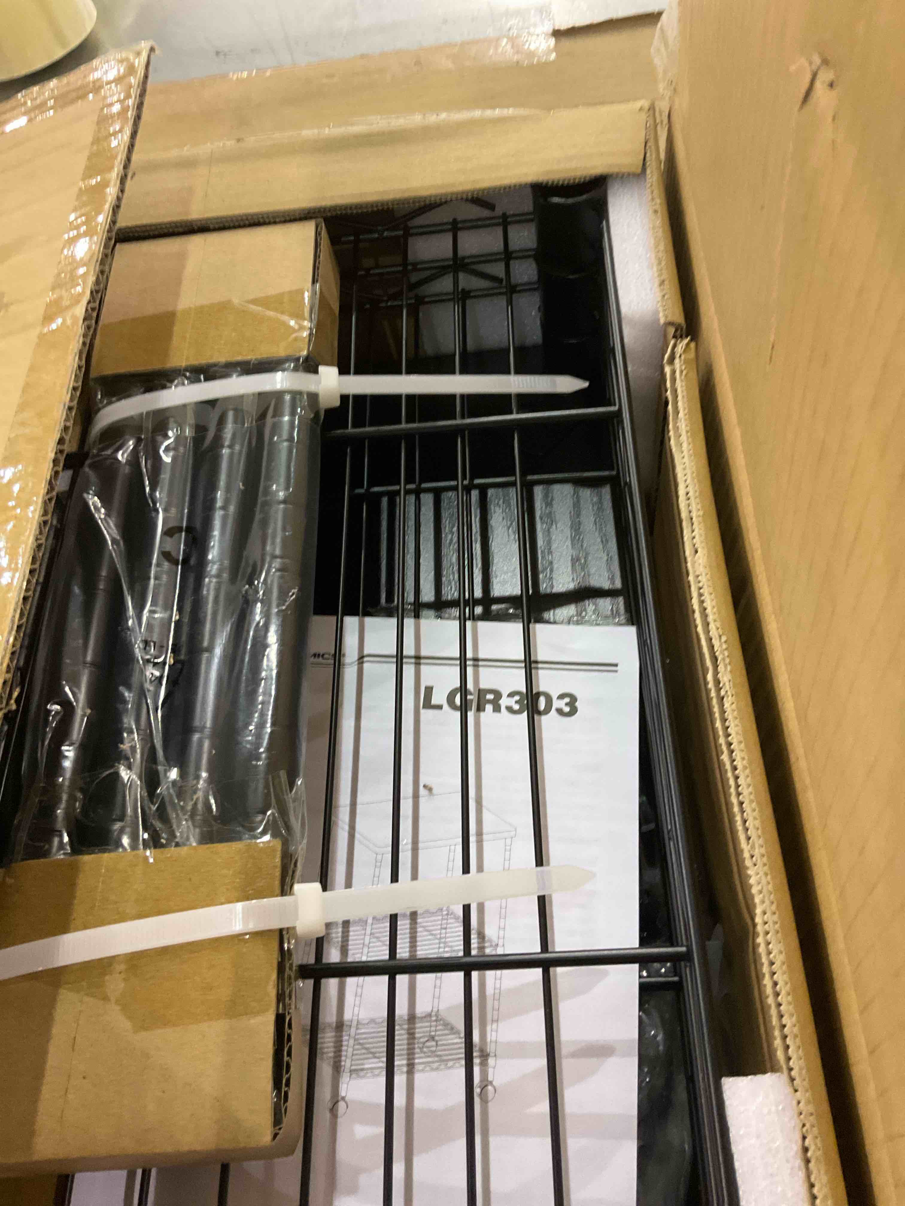 https://s3.amazonaws.com/lotting-images-prod/BargainHunt/EXS01208848_1713354052241.jpeg