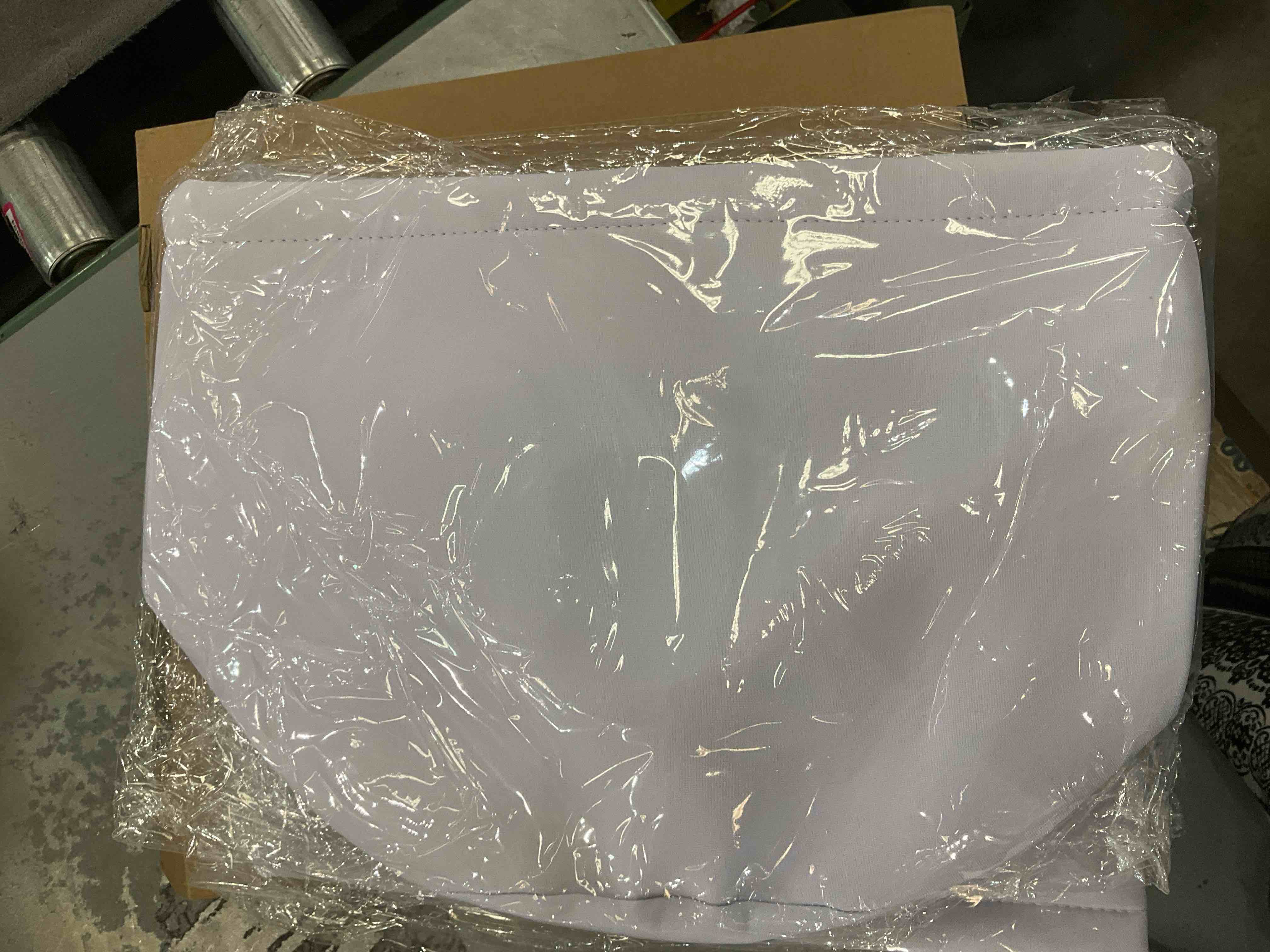 https://s3.amazonaws.com/lotting-images-prod/BargainHunt/EXS01209019_1712689890476.jpeg