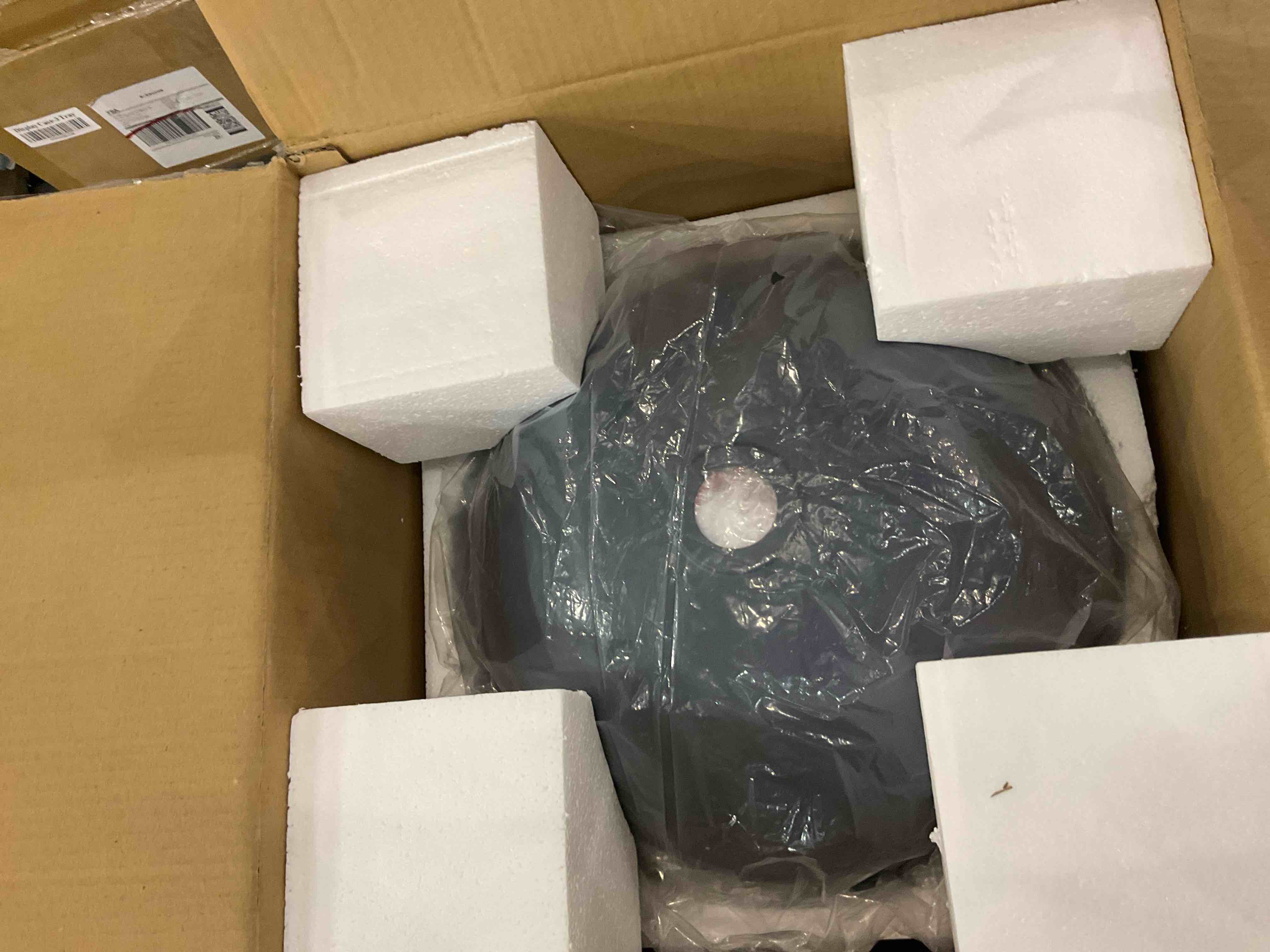 https://s3.amazonaws.com/lotting-images-prod/BargainHunt/EXS01209107_1712844499482.jpeg