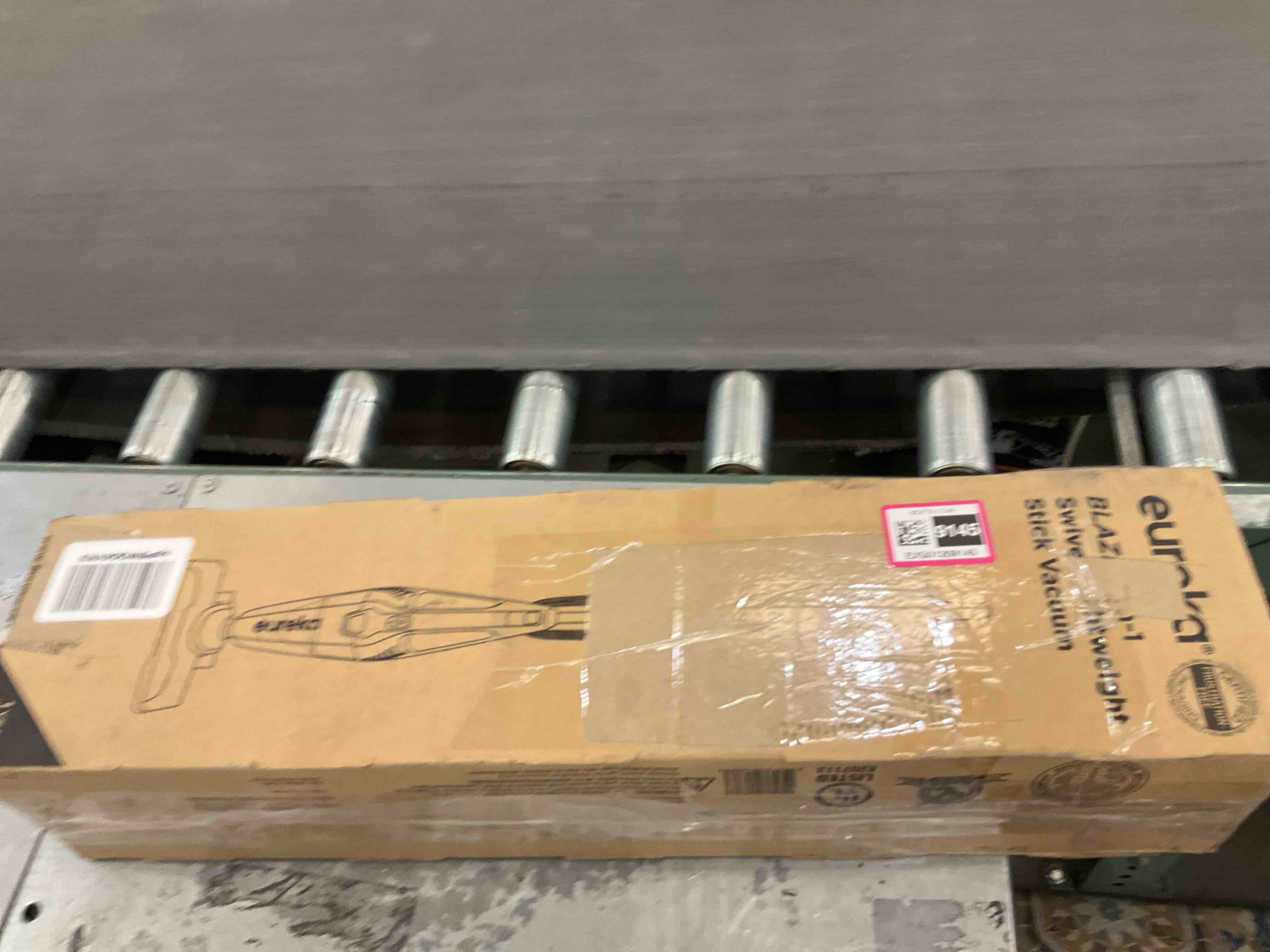 https://s3.amazonaws.com/lotting-images-prod/BargainHunt/EXS01209145_1712850884069.jpeg