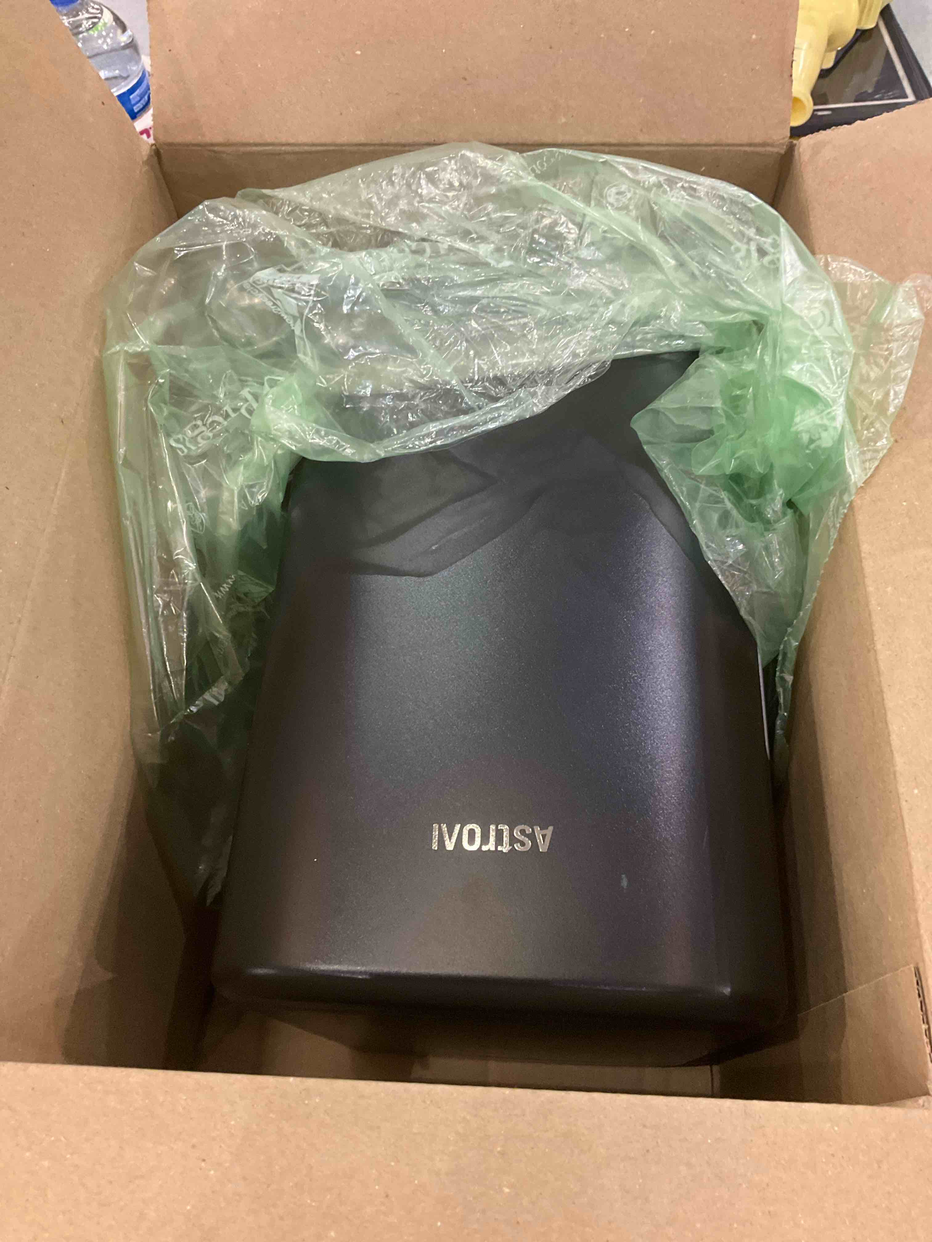 https://s3.amazonaws.com/lotting-images-prod/BargainHunt/EXS01209390_1716209562155.jpeg
