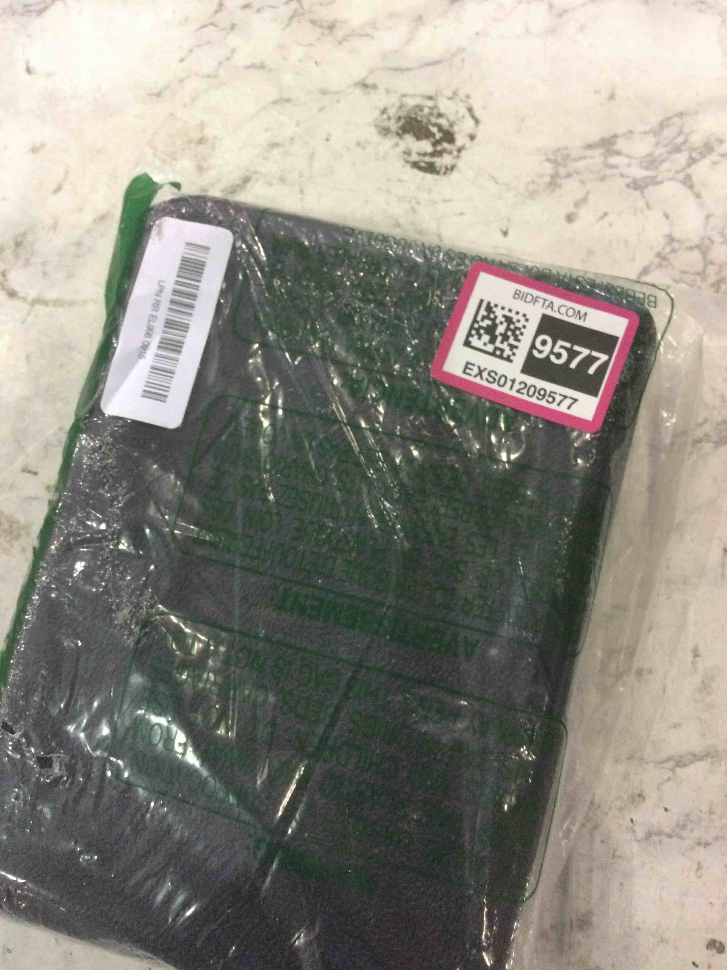 https://s3.amazonaws.com/lotting-images-prod/BargainHunt/EXS01209577_1712834848615.jpeg