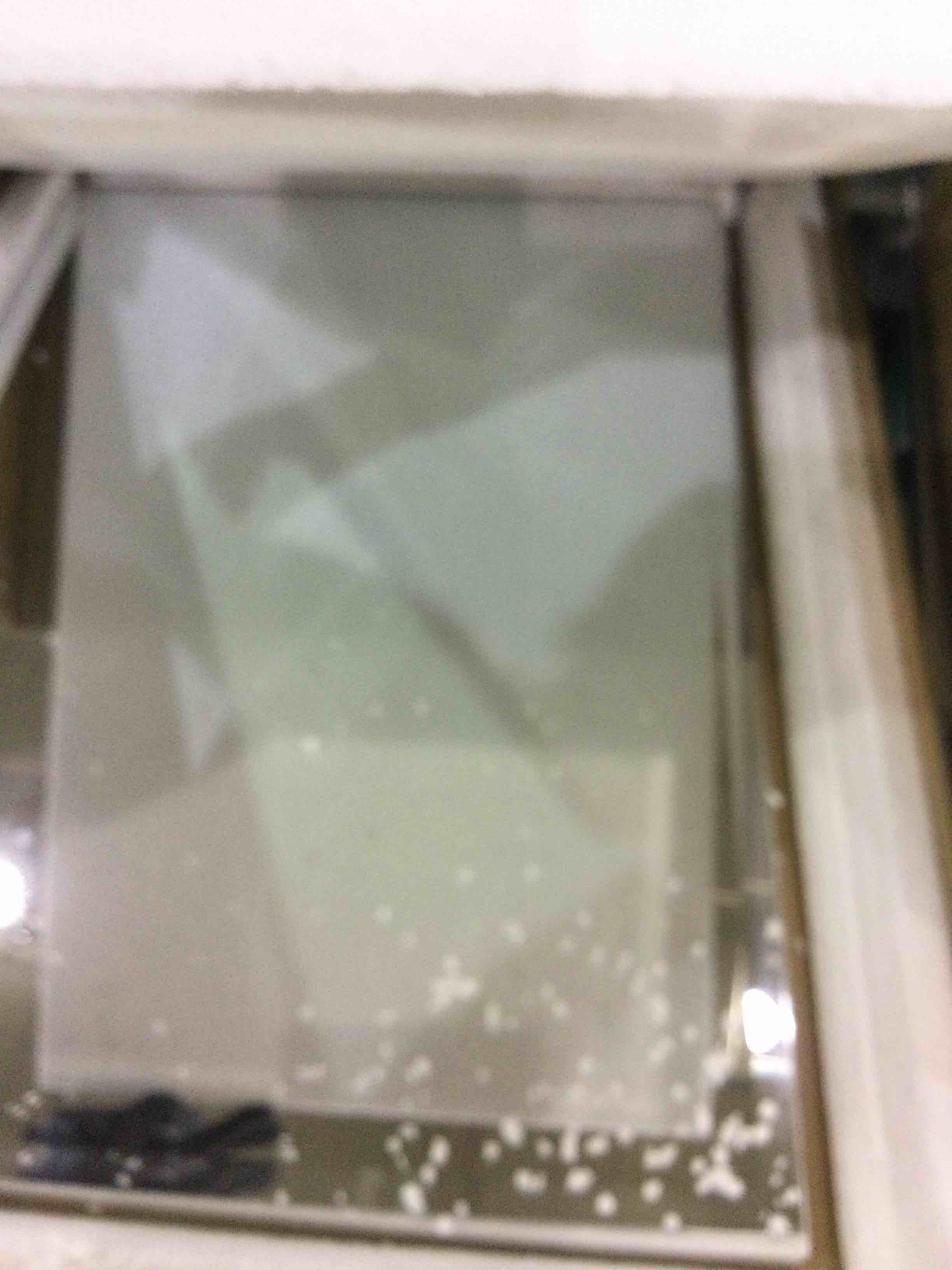 GOAND Decorative Accent Mirror-28 x20 Sliver Rectangle Wall Mirrors, Art Mirror for Wall with Glass Frame for Living Room, Dining Room, Bedroom, Bathroom and Entryway