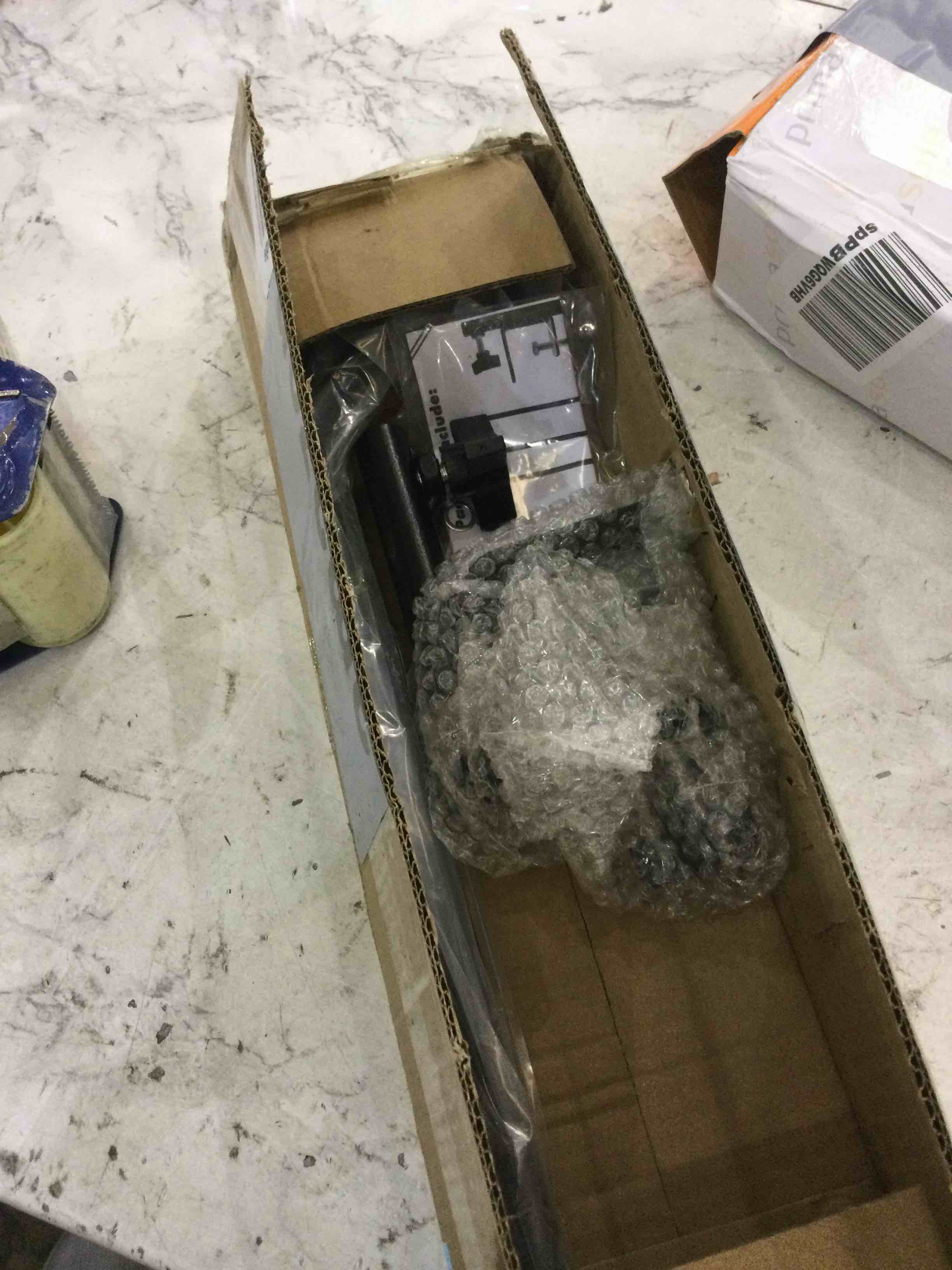 https://s3.amazonaws.com/lotting-images-prod/BargainHunt/EXS01209696_1712854731373.jpeg