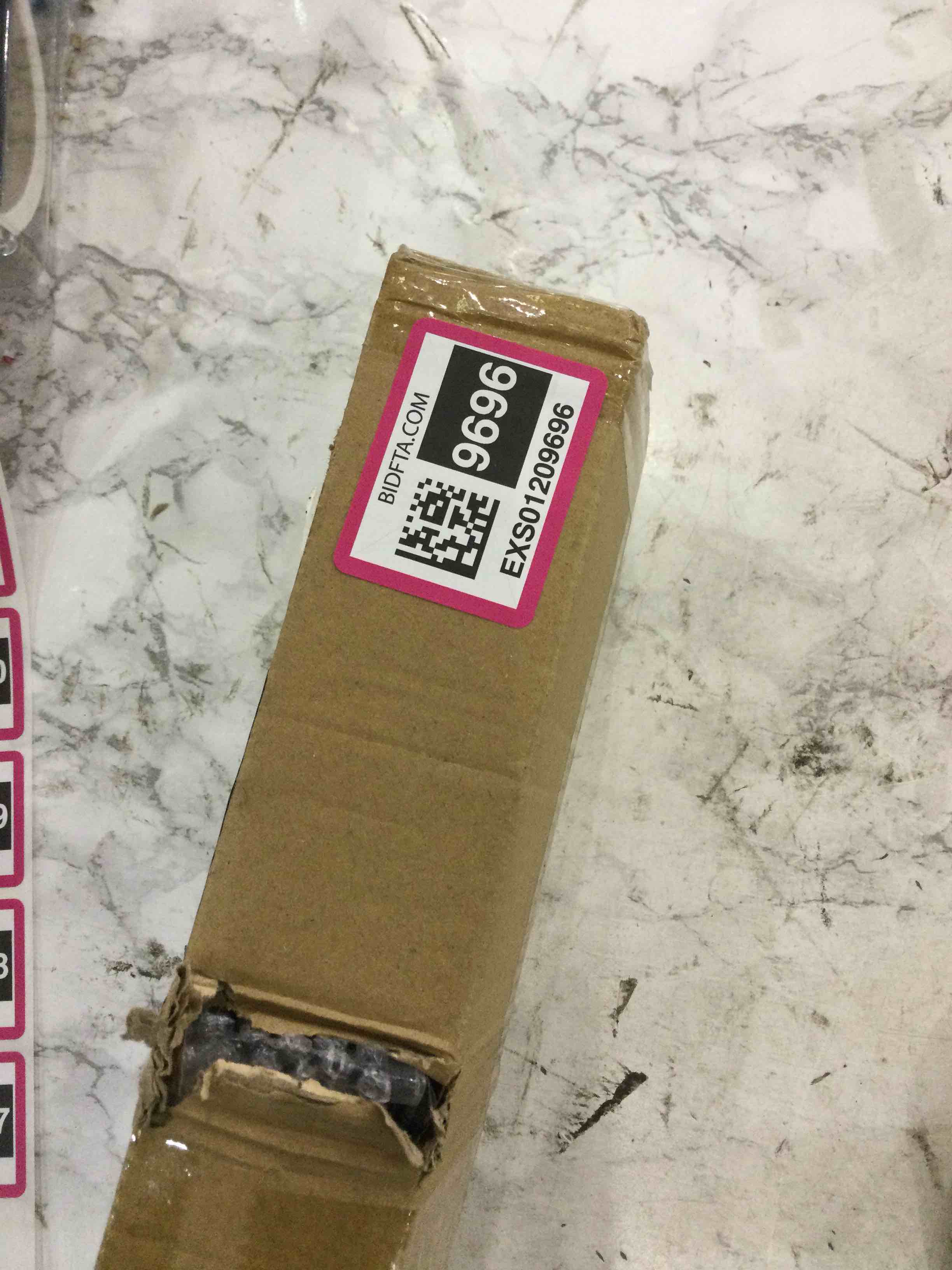 https://s3.amazonaws.com/lotting-images-prod/BargainHunt/EXS01209696_1712854747950.jpeg