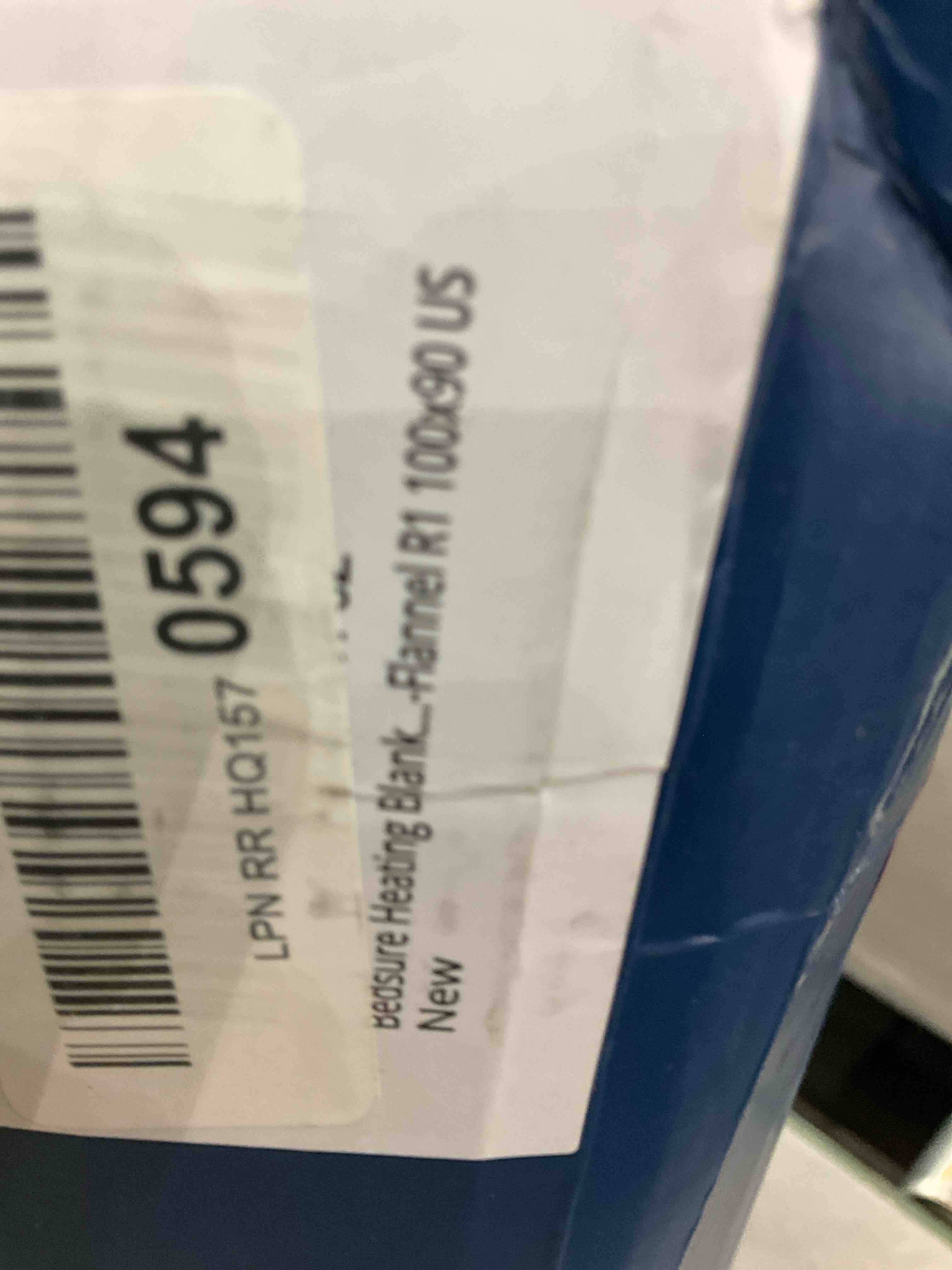 https://s3.amazonaws.com/lotting-images-prod/BargainHunt/EXS01210006_1710514719484.jpeg