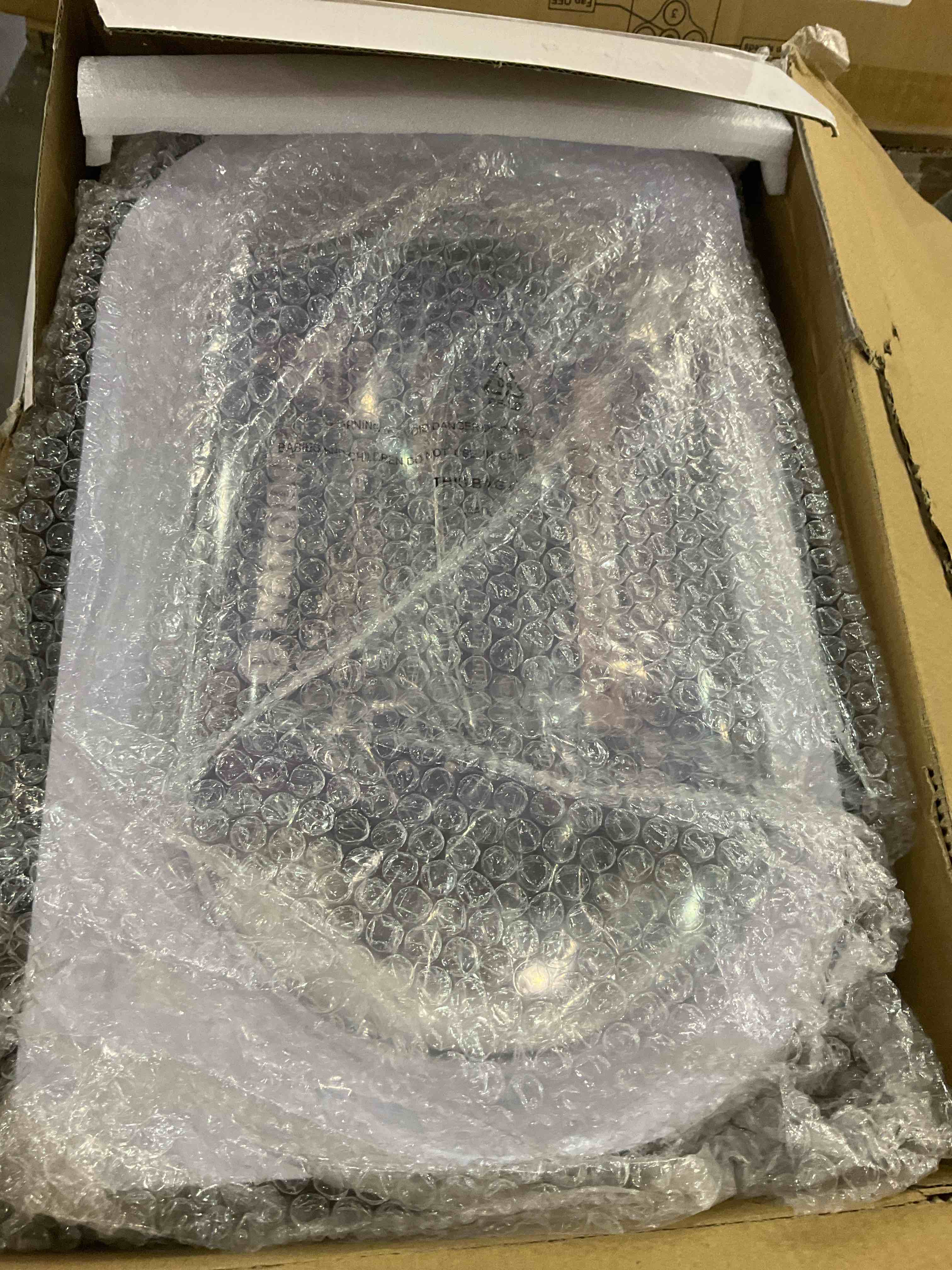 https://s3.amazonaws.com/lotting-images-prod/BargainHunt/EXS01210091_1711543920411.jpeg