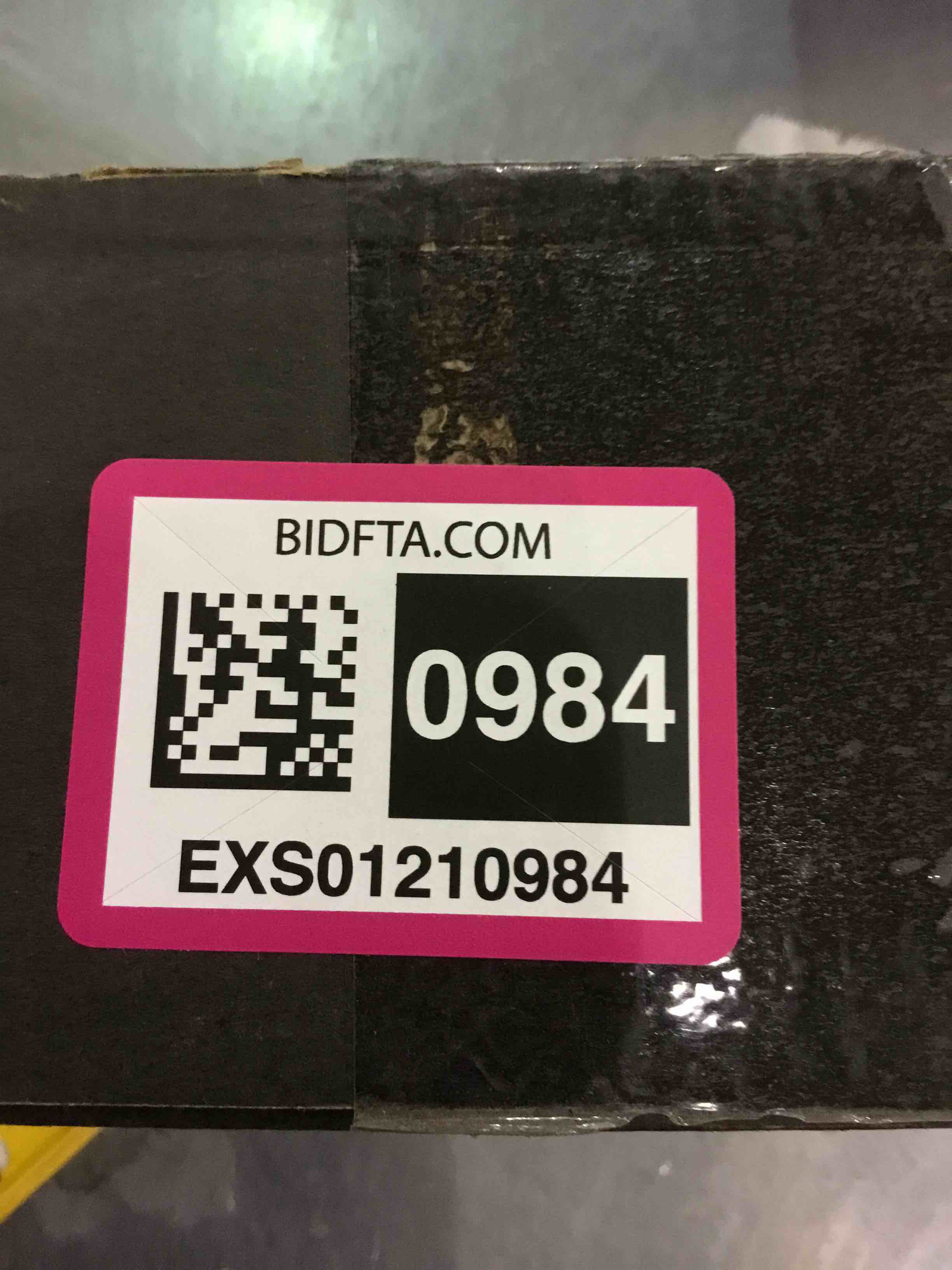 https://s3.amazonaws.com/lotting-images-prod/BargainHunt/EXS01210984_1714046755879.jpeg