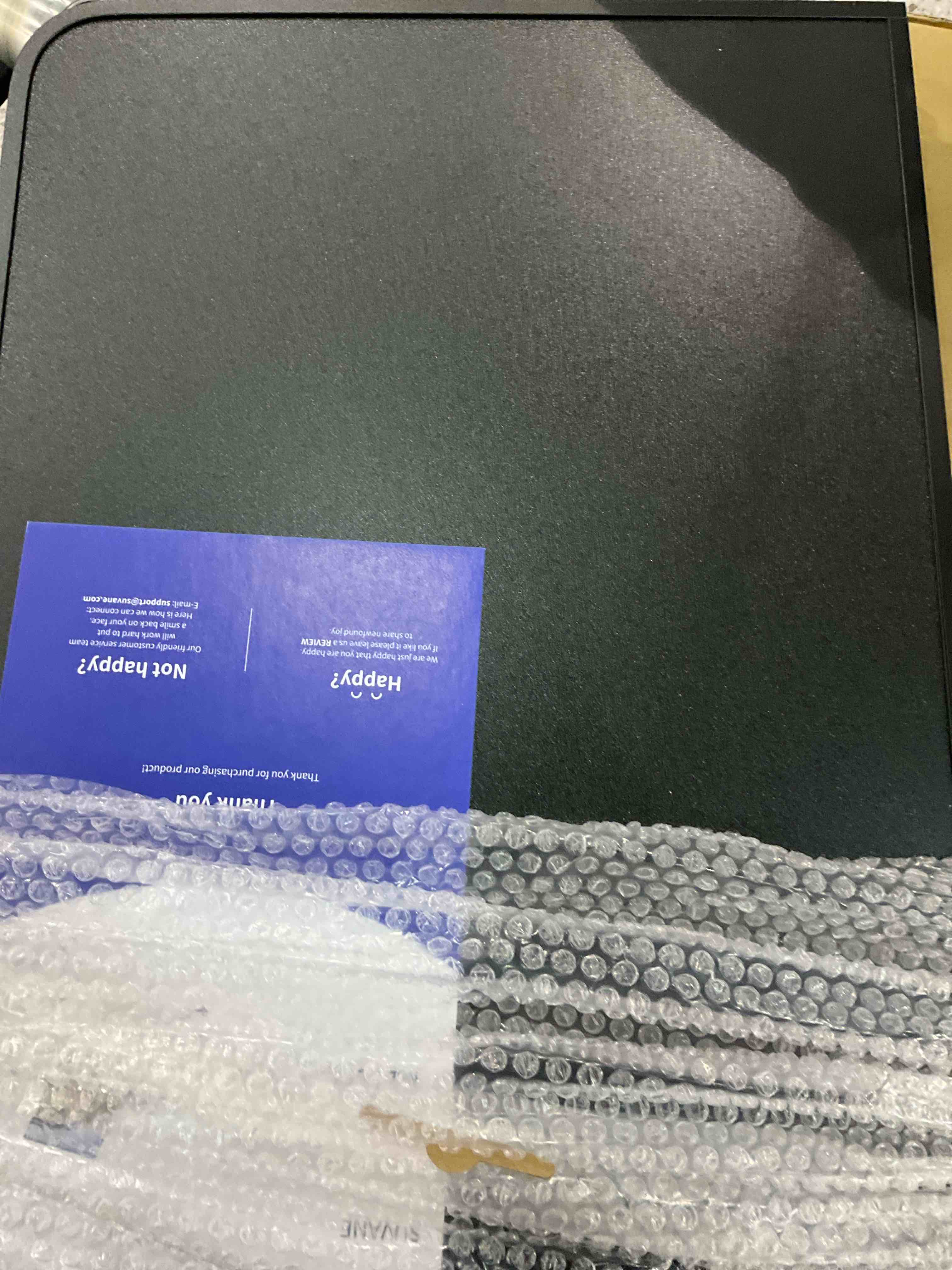https://s3.amazonaws.com/lotting-images-prod/BargainHunt/EXS01211046_1710417081780.jpeg