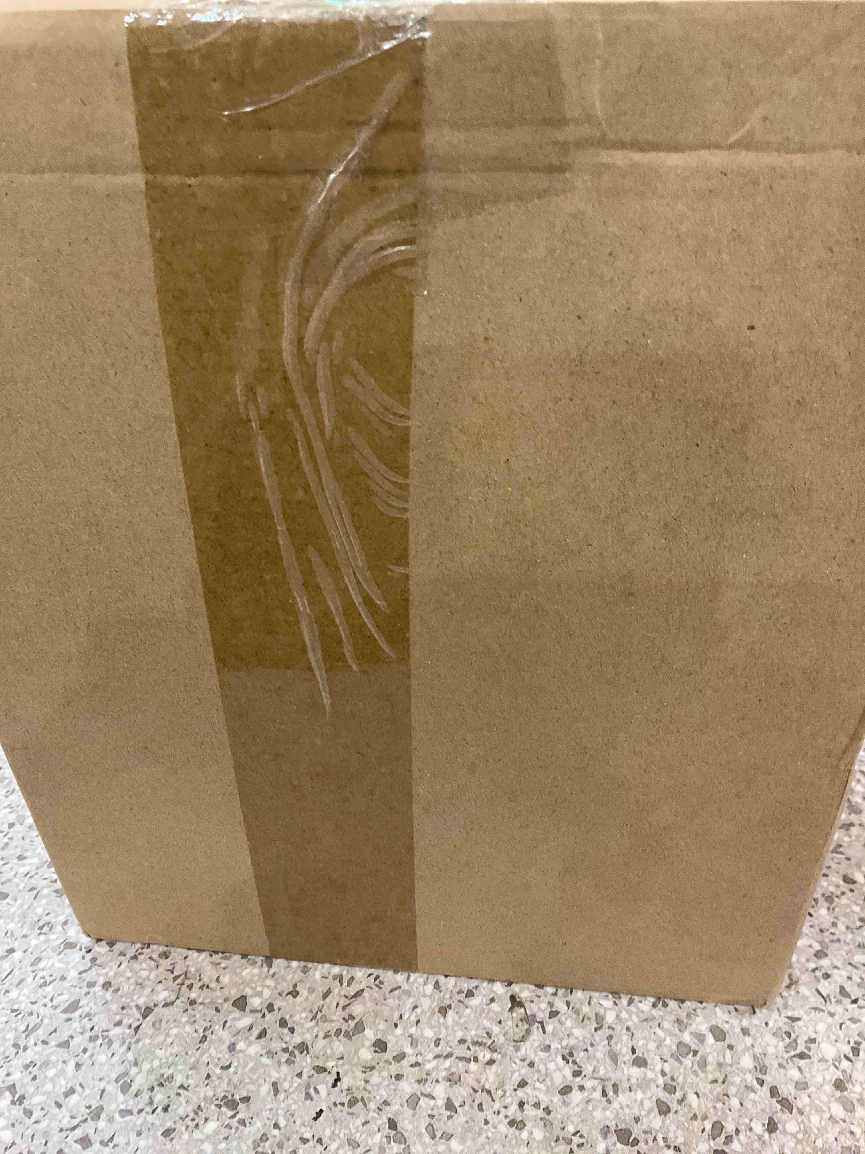 https://s3.amazonaws.com/lotting-images-prod/BargainHunt/EXS01211466_1710949782669.jpeg