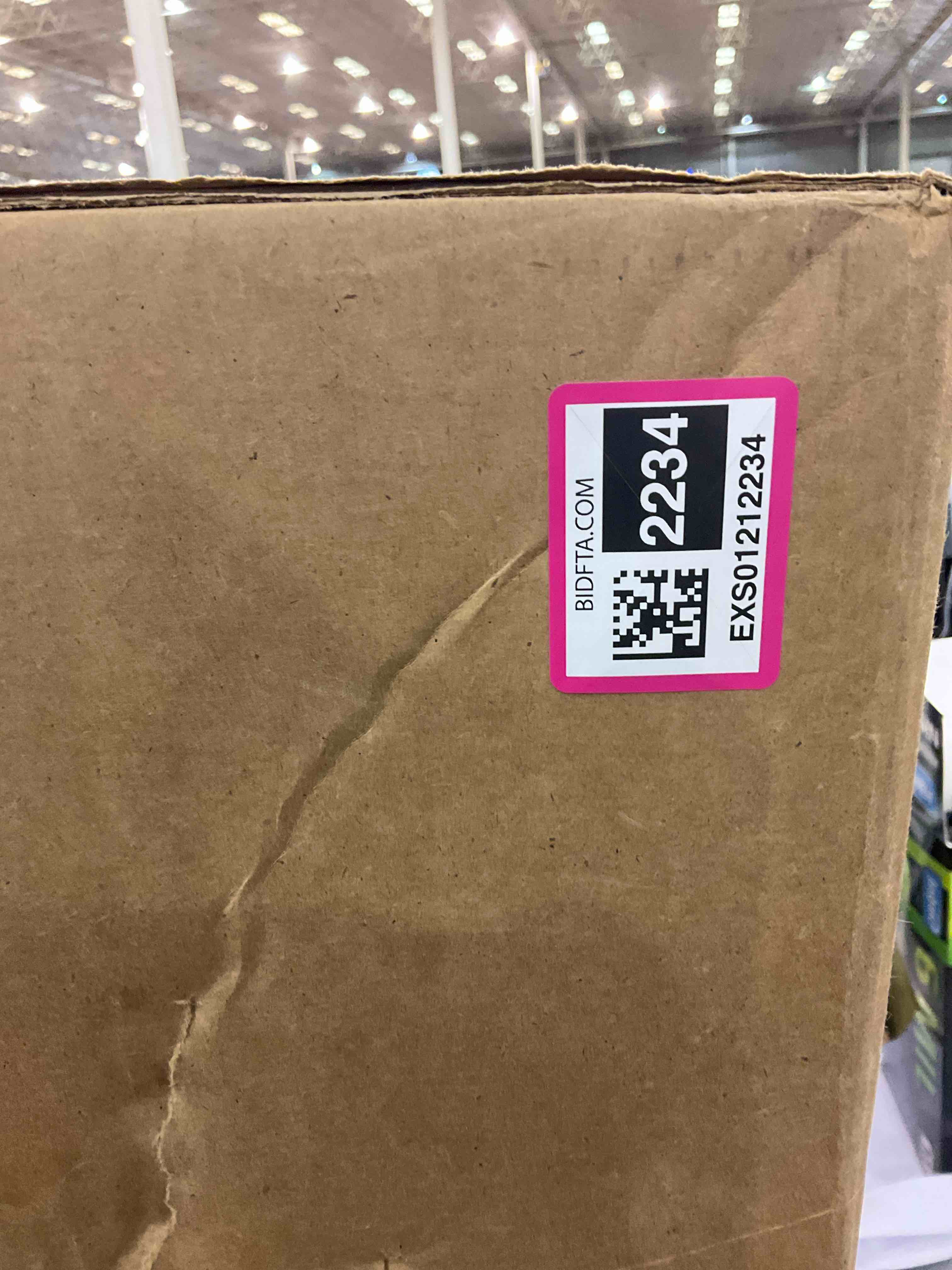 https://s3.amazonaws.com/lotting-images-prod/BargainHunt/EXS01212234_1721315692336.jpeg