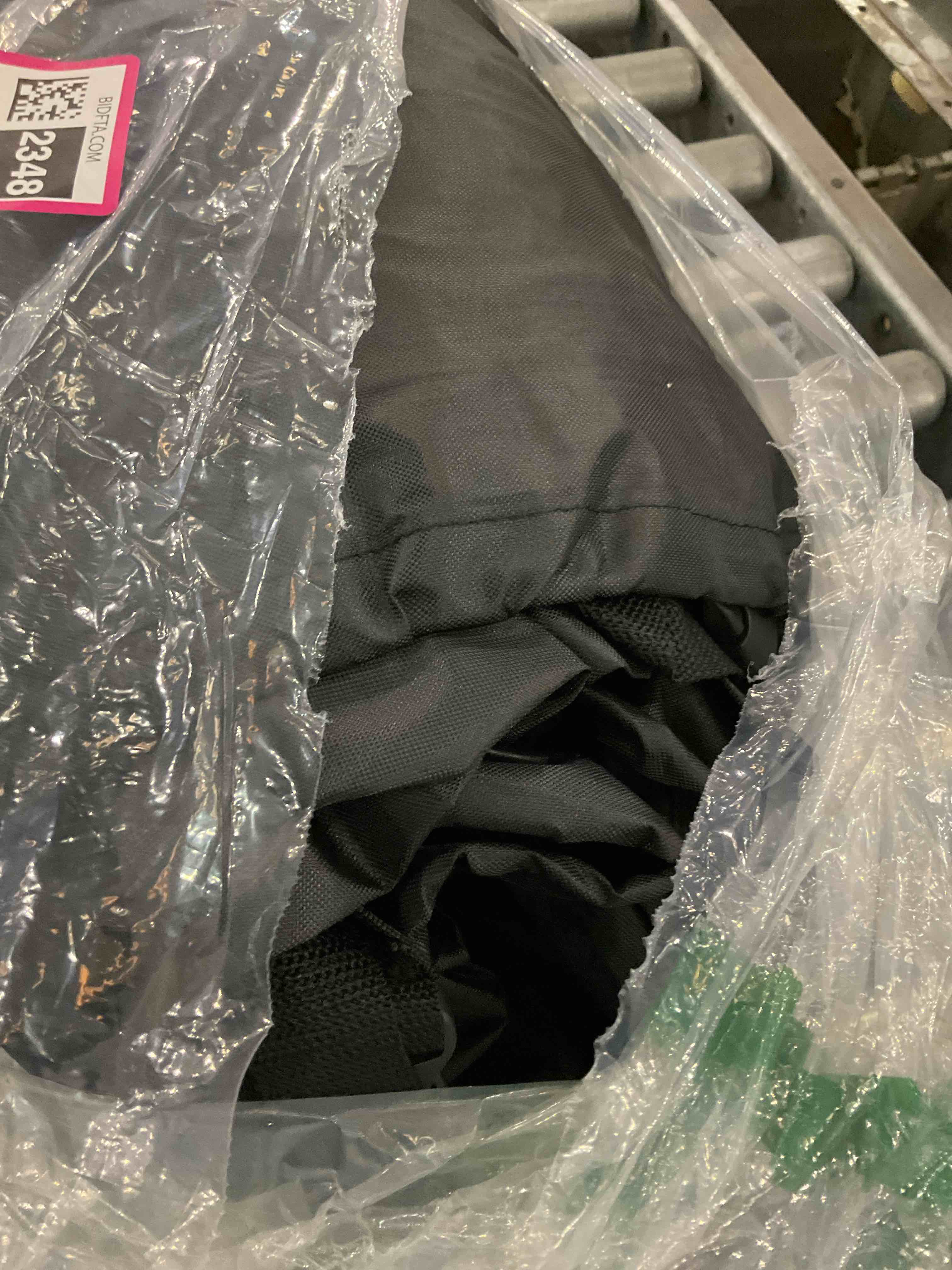 https://s3.amazonaws.com/lotting-images-prod/BargainHunt/EXS01212348_1721654730828.jpeg