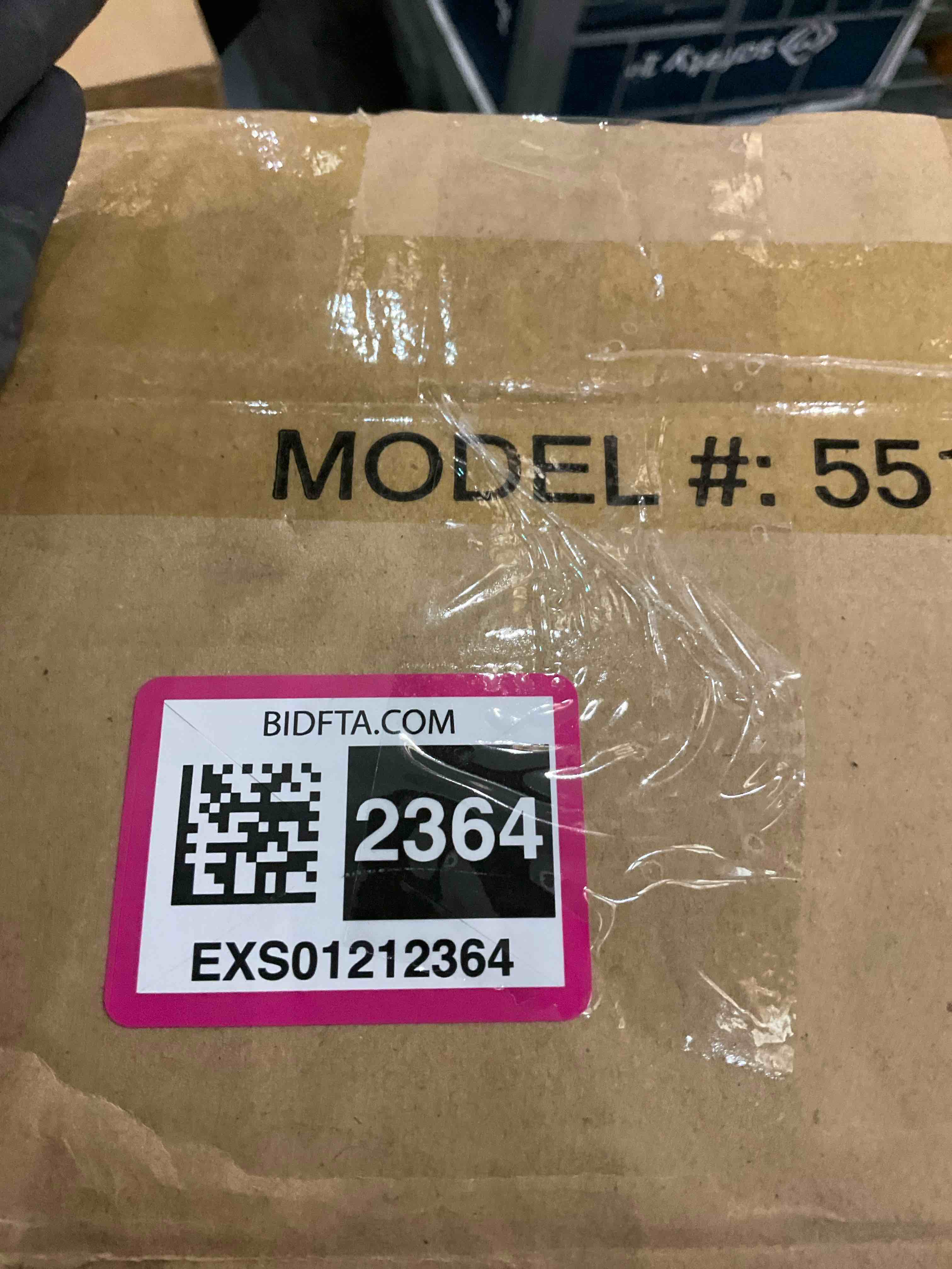 https://s3.amazonaws.com/lotting-images-prod/BargainHunt/EXS01212364_1721656975006.jpeg