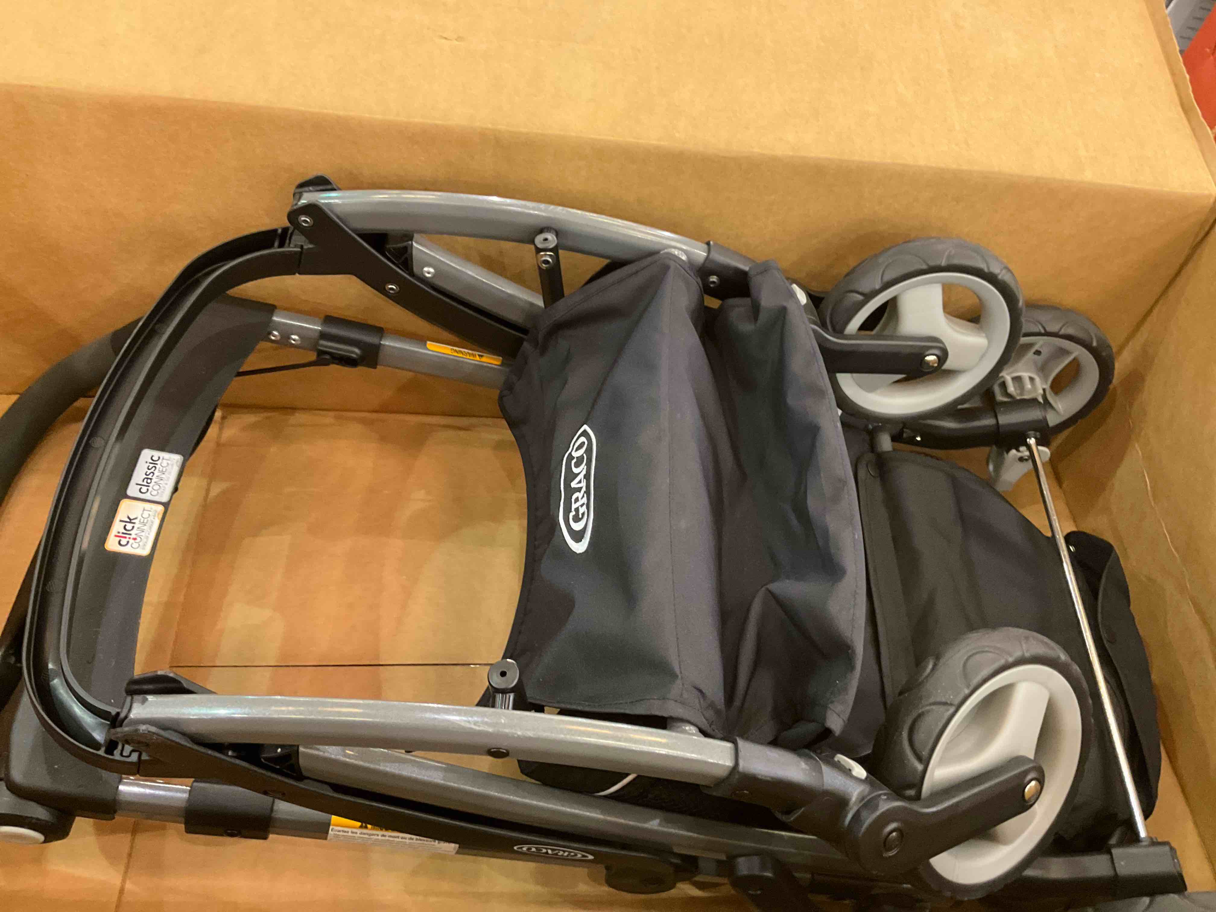 https://s3.amazonaws.com/lotting-images-prod/BargainHunt/EXS01212648_1710960301044.jpeg